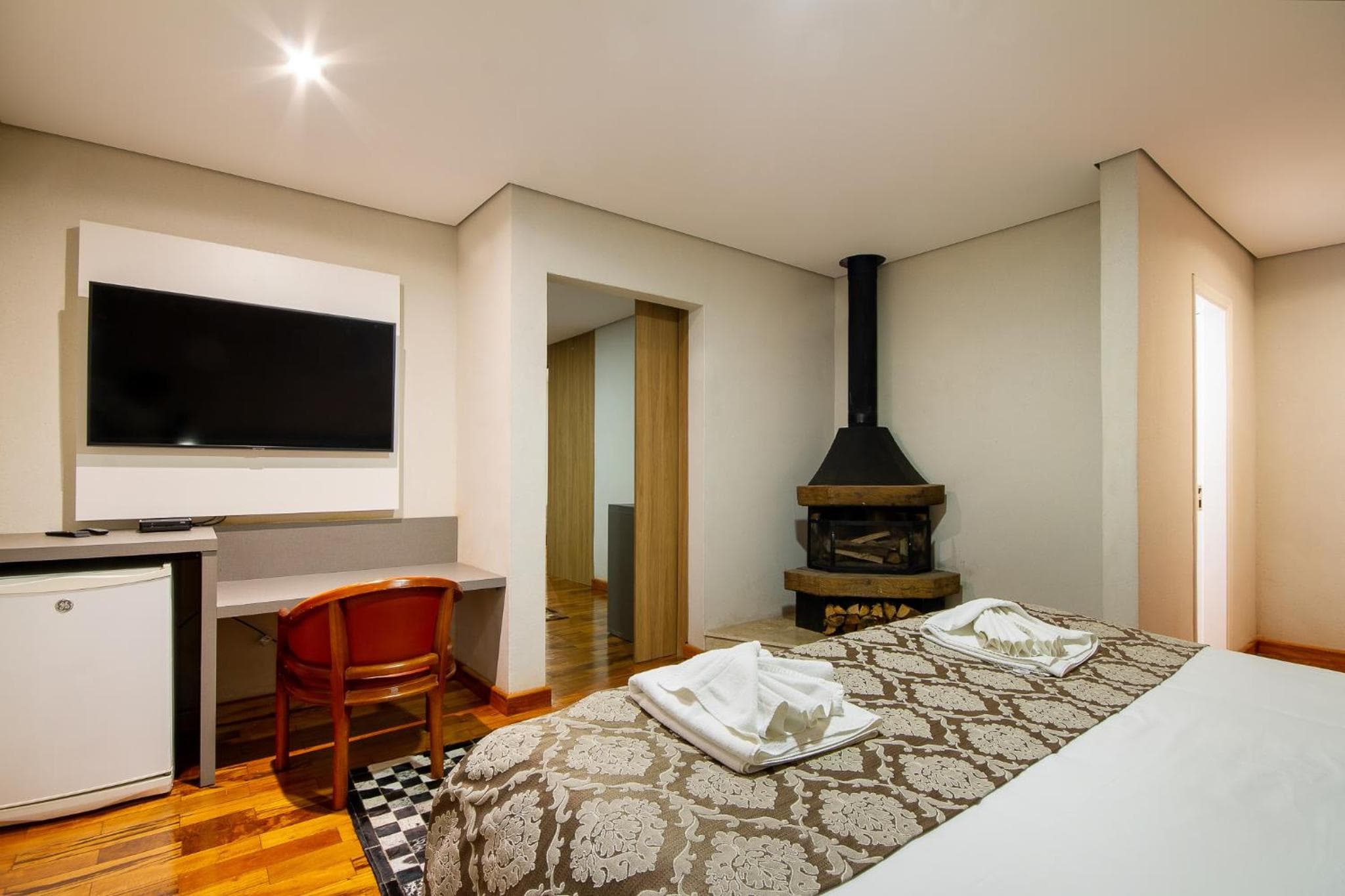 Chris Wellness Resort Hotel
