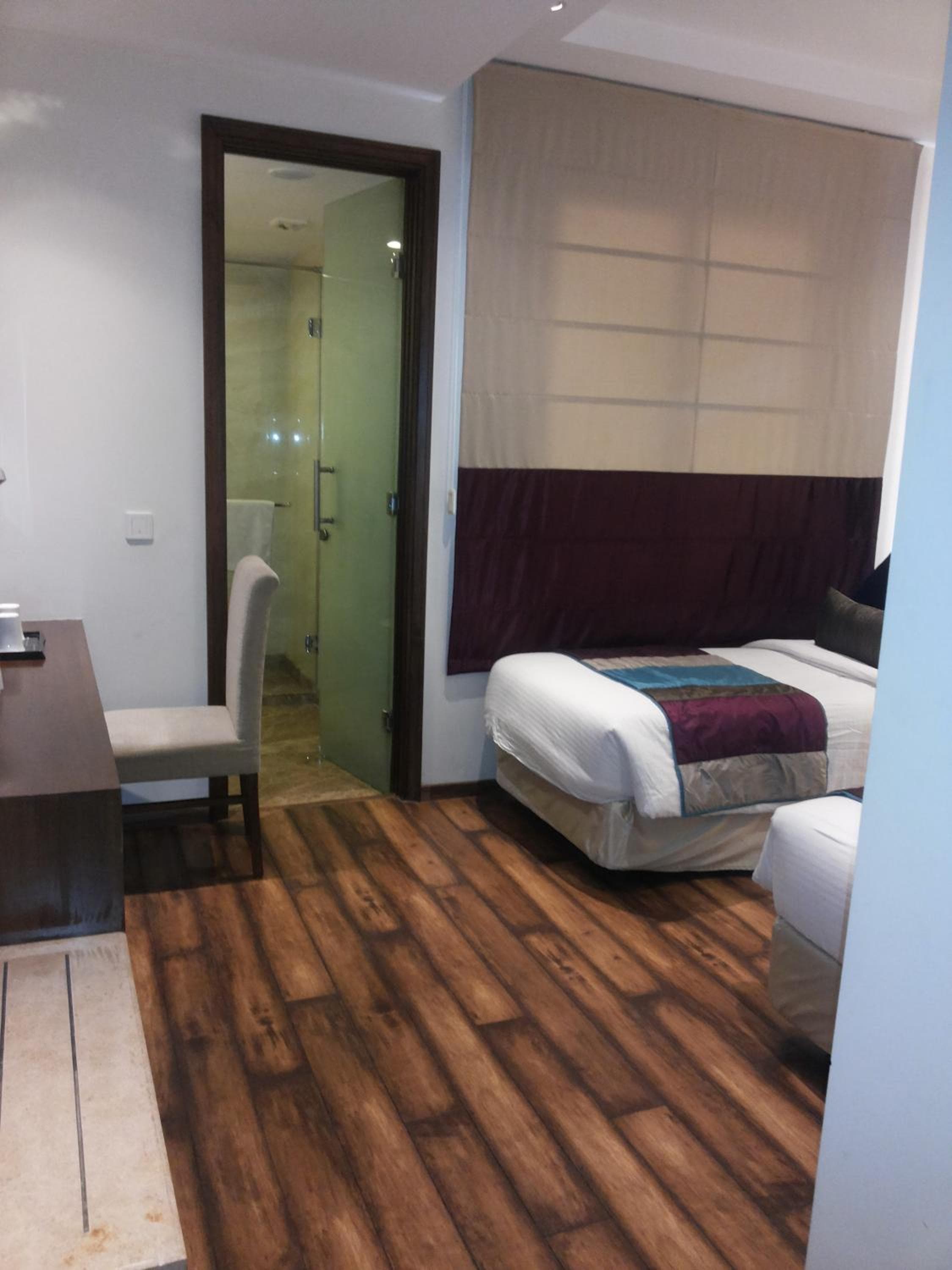 Hotel LaSagrita,Sunder Nagar