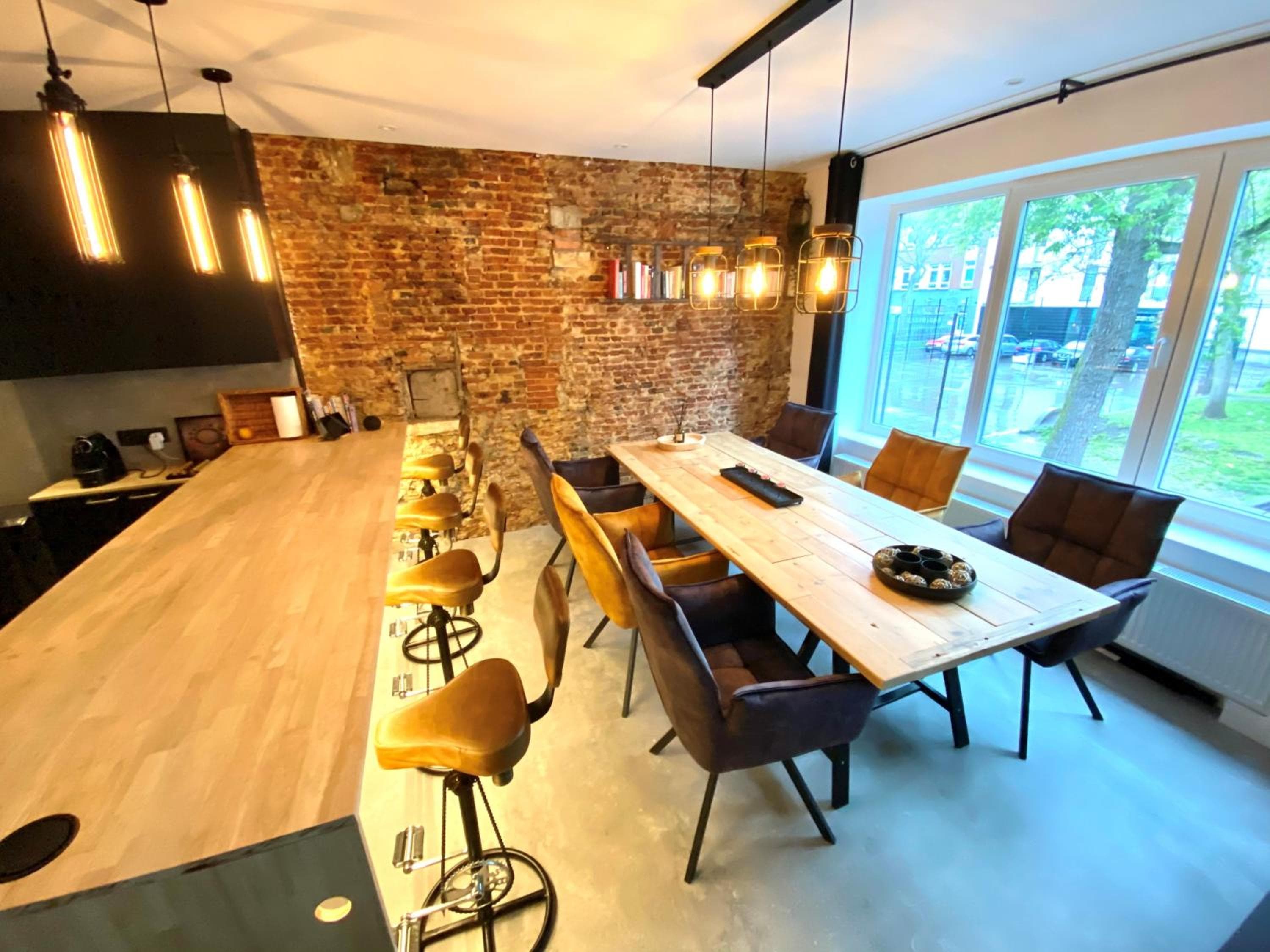 meeting & event spaces