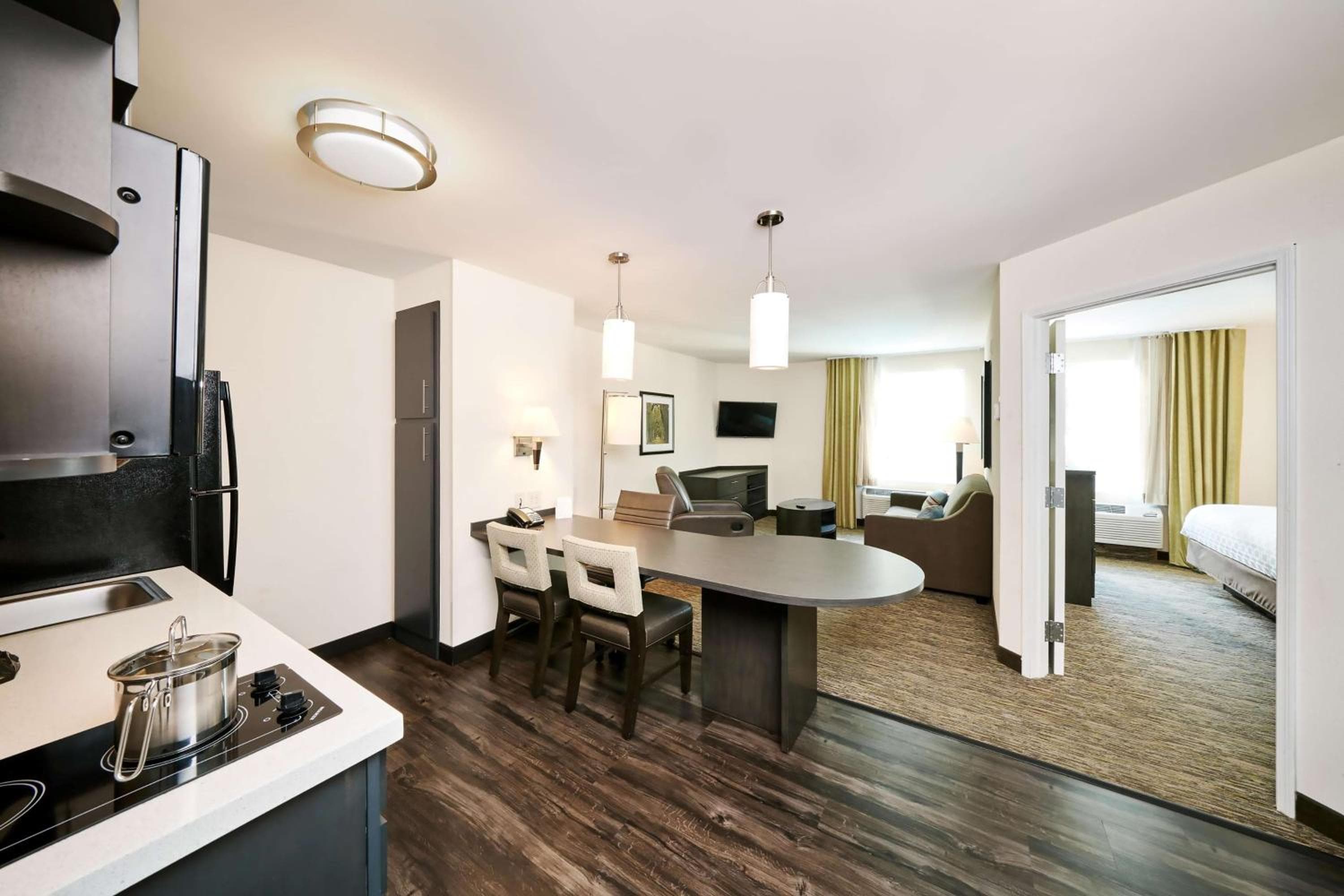 MainStay Suites Southfield-Detroit