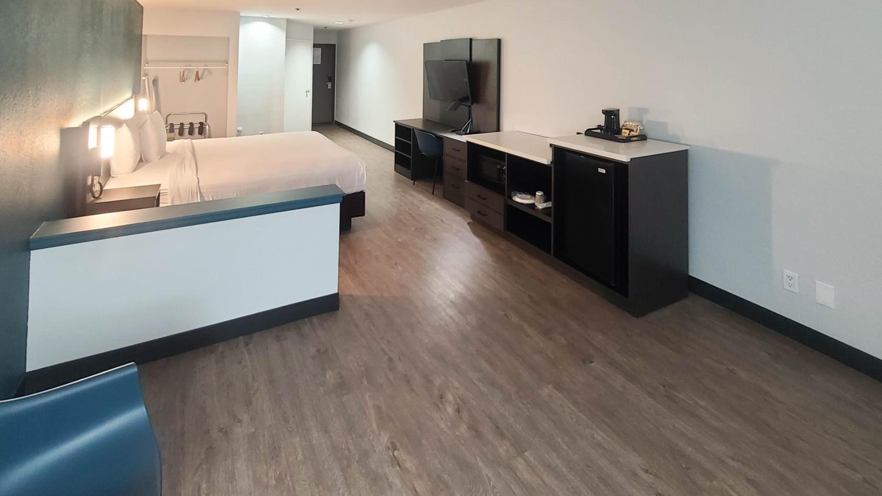 Studio 6 Suites Lawndale, CA South Bay