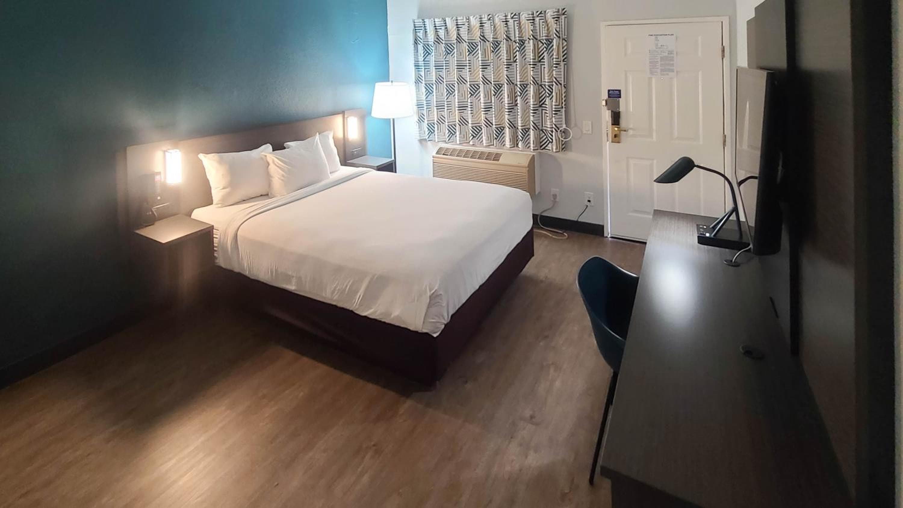 Studio 6 Suites Lawndale, CA South Bay