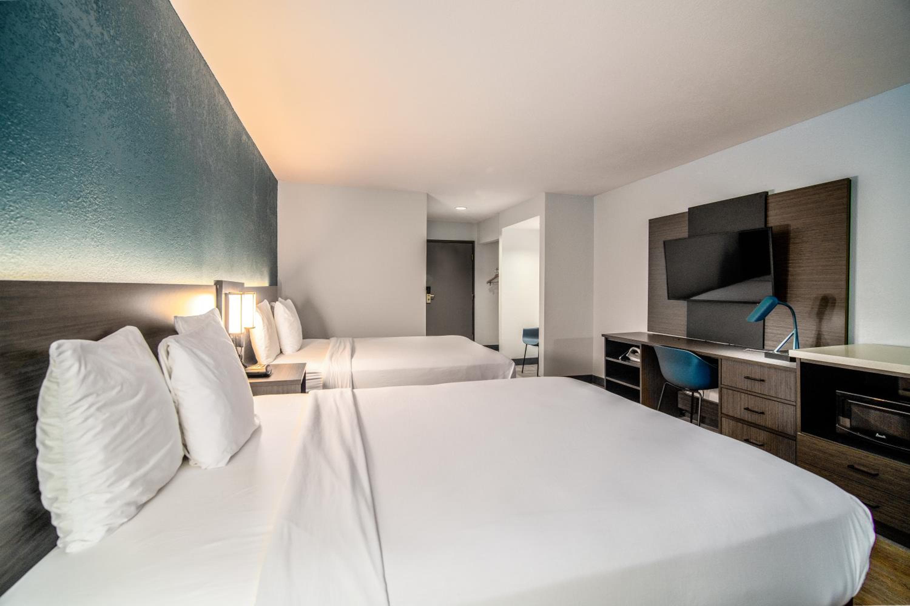 Studio 6 Suites Lawndale, CA South Bay