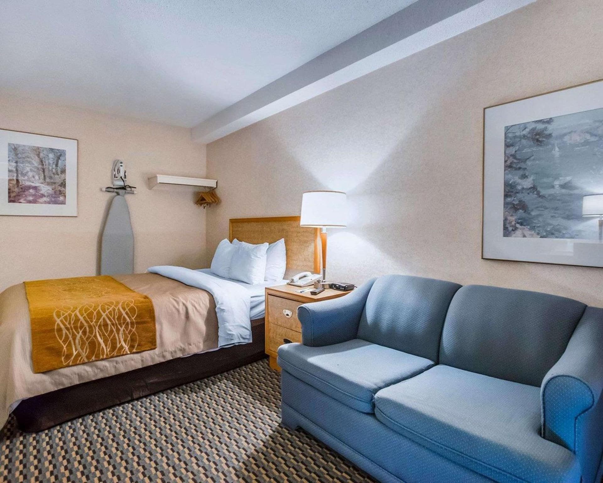 Rodeway Inn