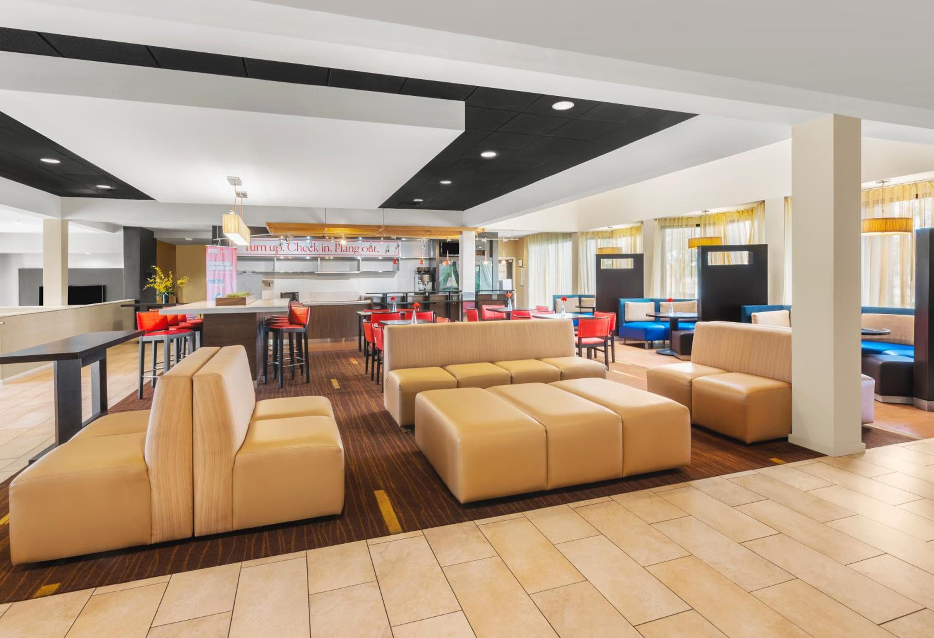 Super 8 by Wyndham Dallas Love Field Airport
