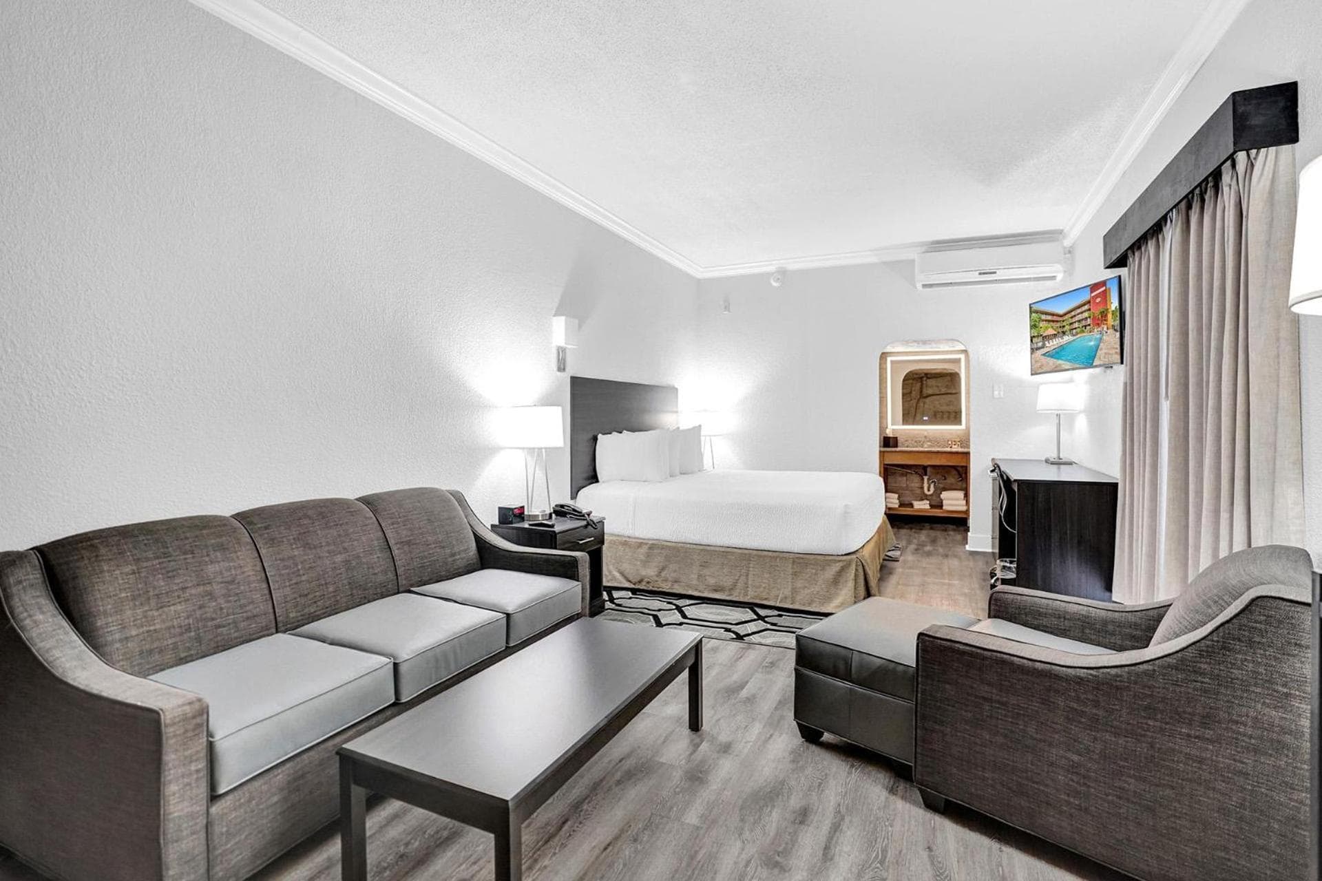 The Harrison Hotel Downtown Hollywood FL, an Ascend Collection Hotel