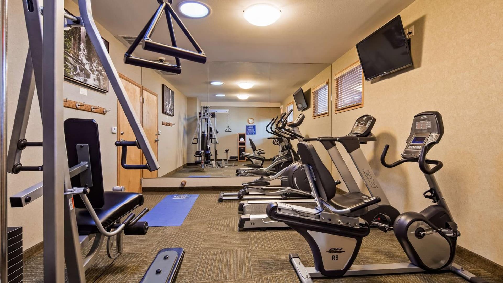 Best Western Plus Silver Saddle Inn