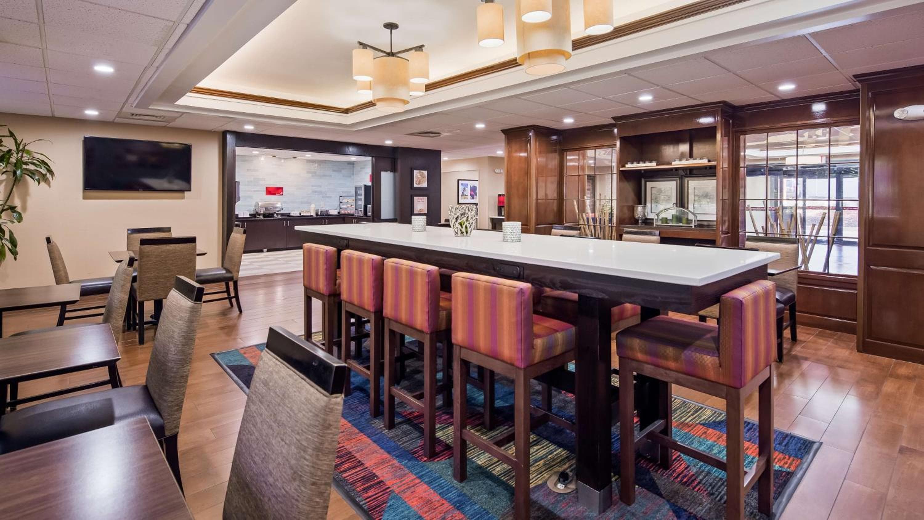 Best Western Plus Lexington Inn
