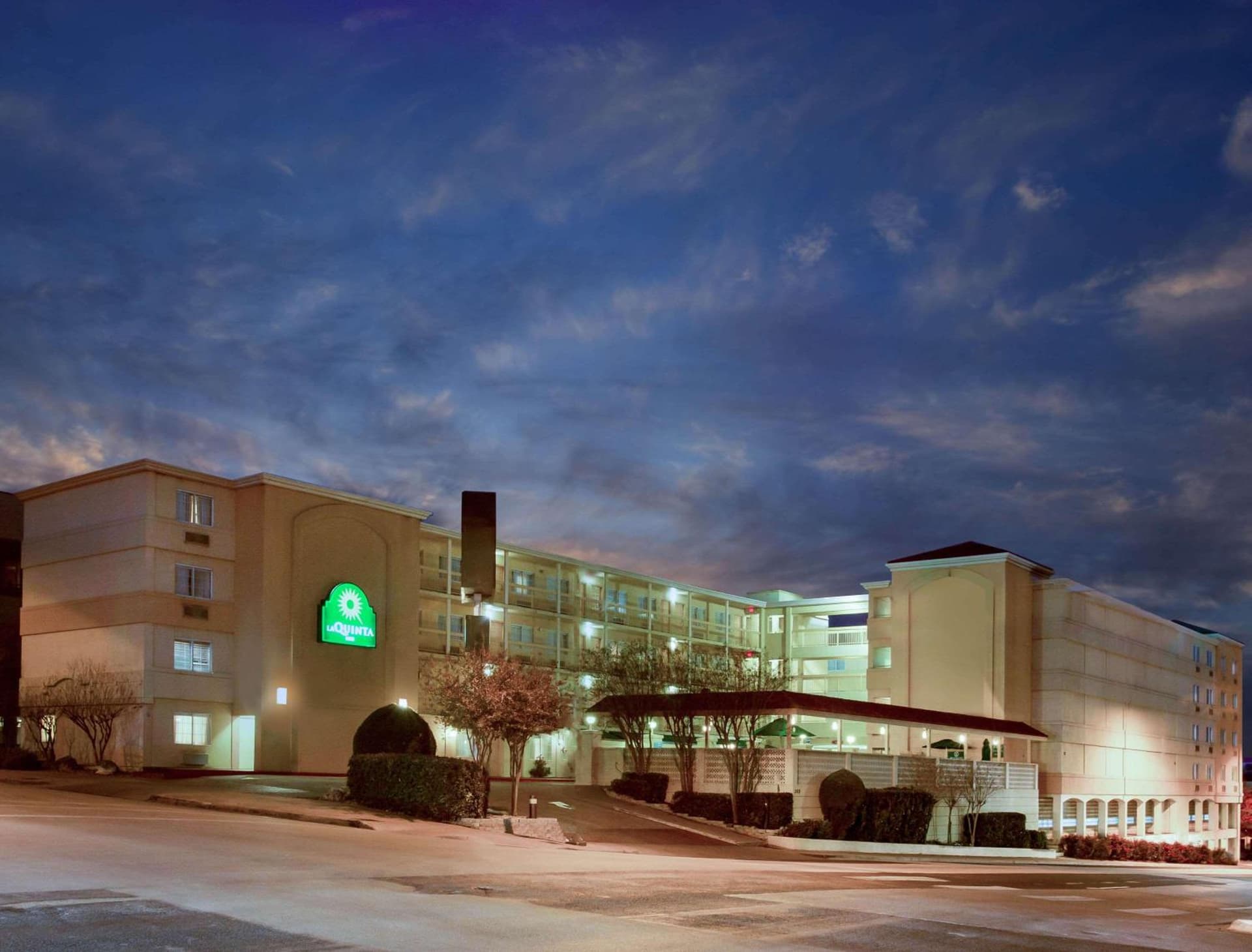 La Quinta Inn by Wyndham Austin Capitol / Downtown