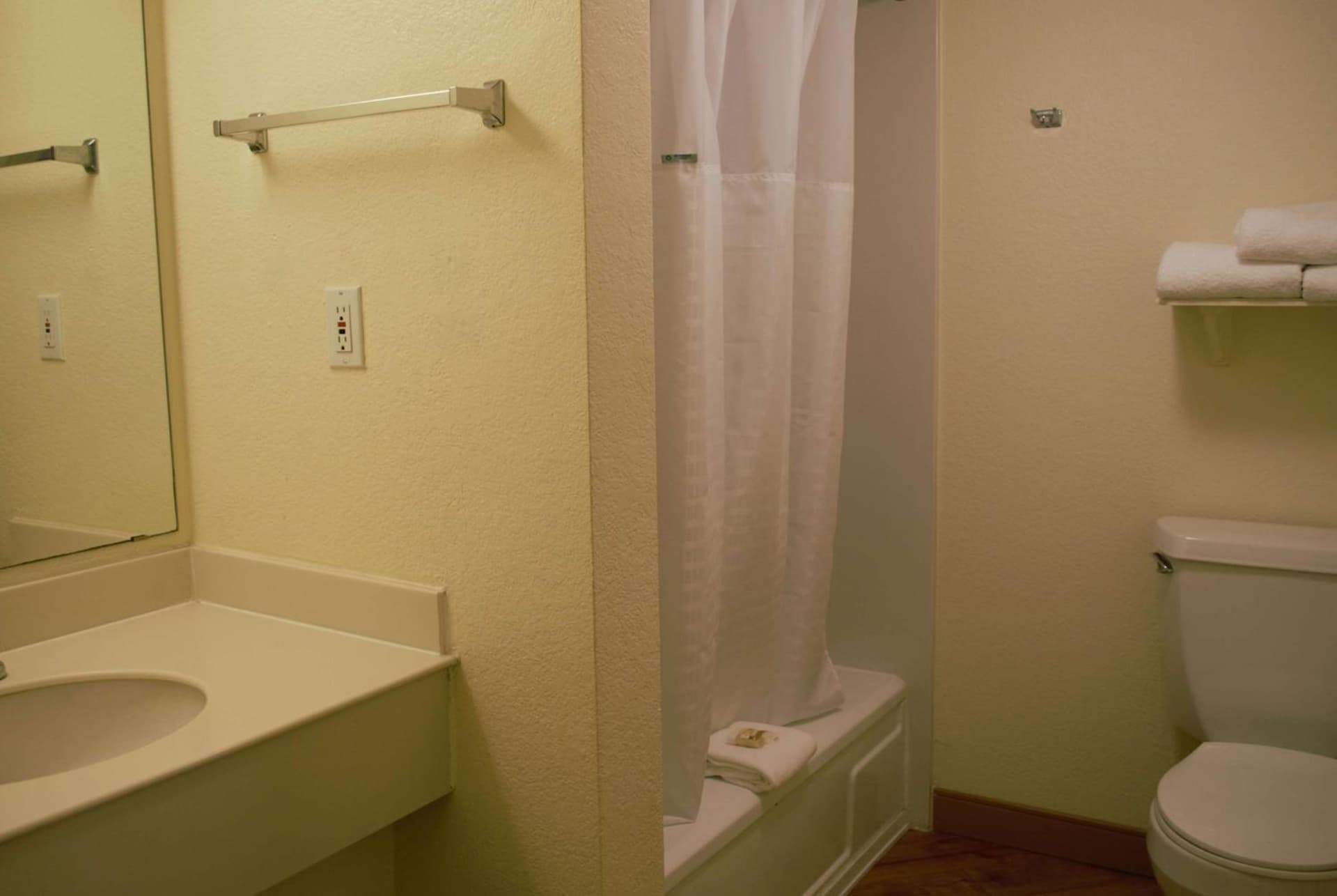 La Quinta Inn by Wyndham Austin Capitol / Downtown