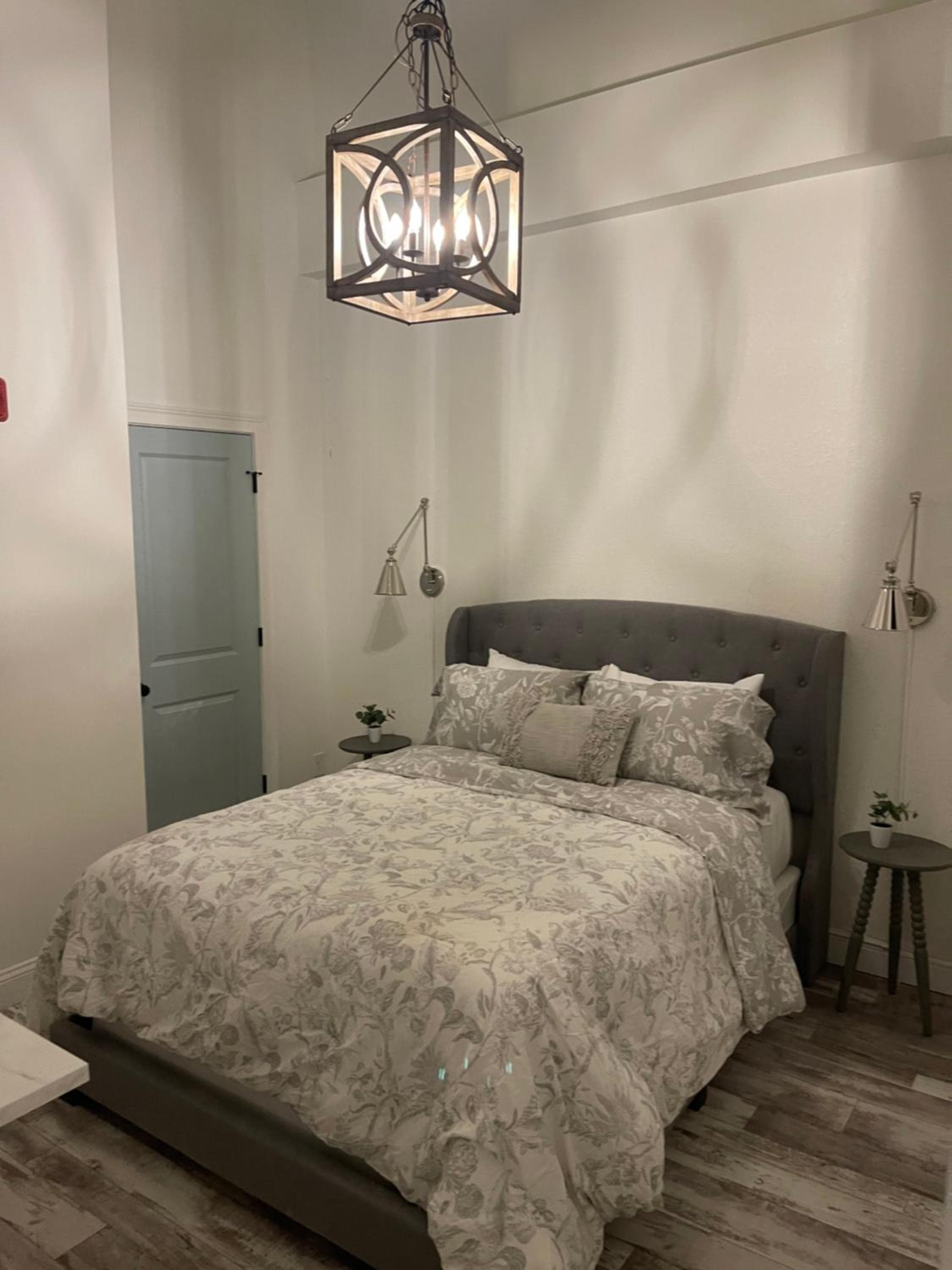Bluegrass River View -- Soak and Savor with Hollyhock Suites