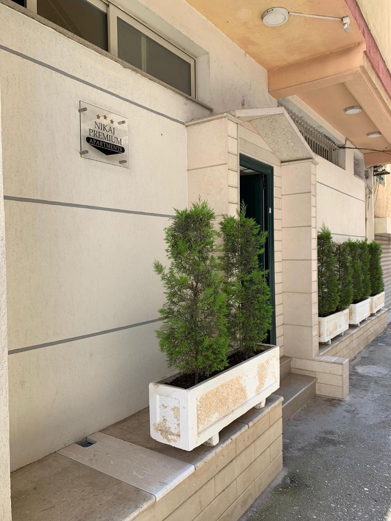 Nikaj Premium Apart-Hotel