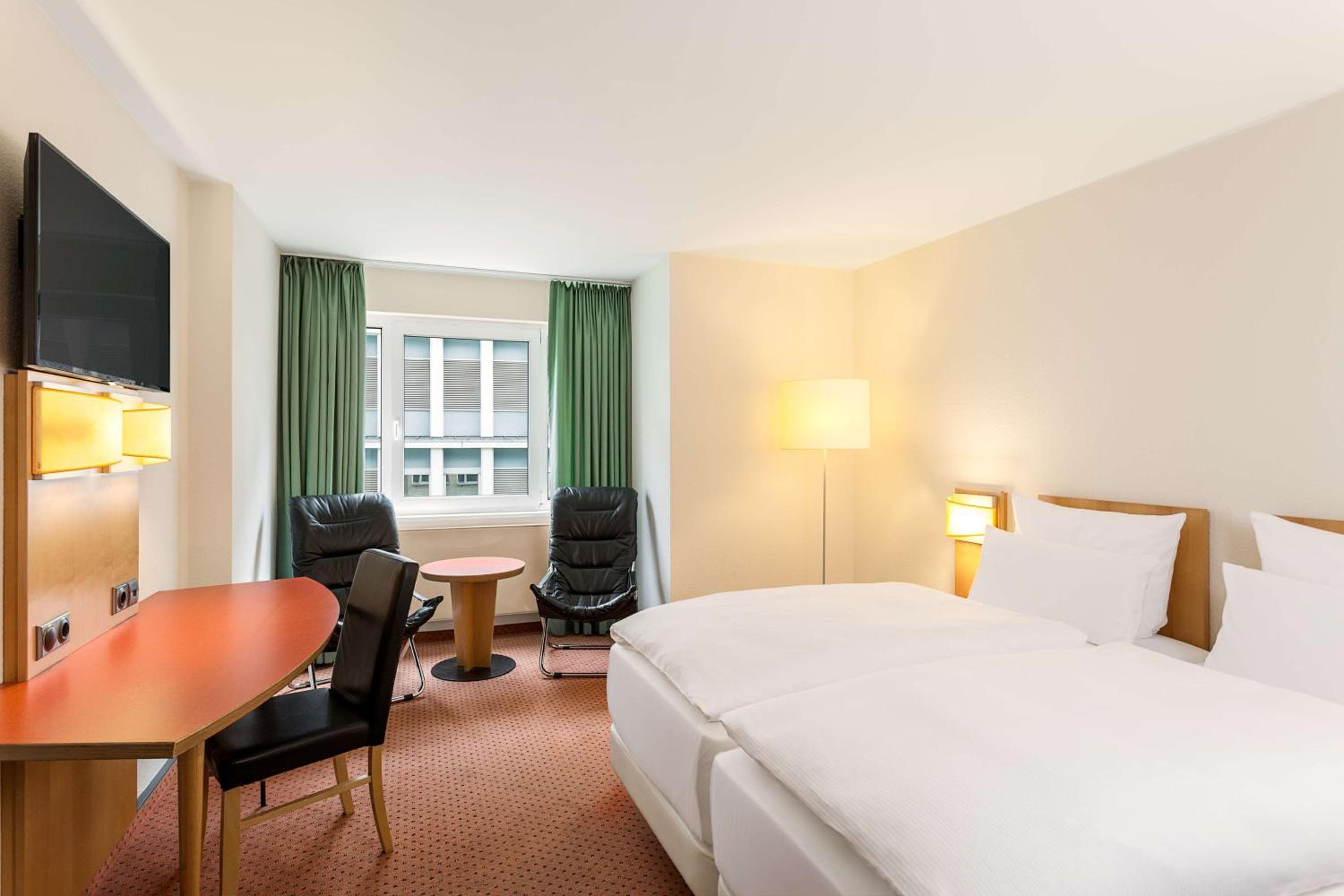 iStay by NH Berlin City Ost Hotel