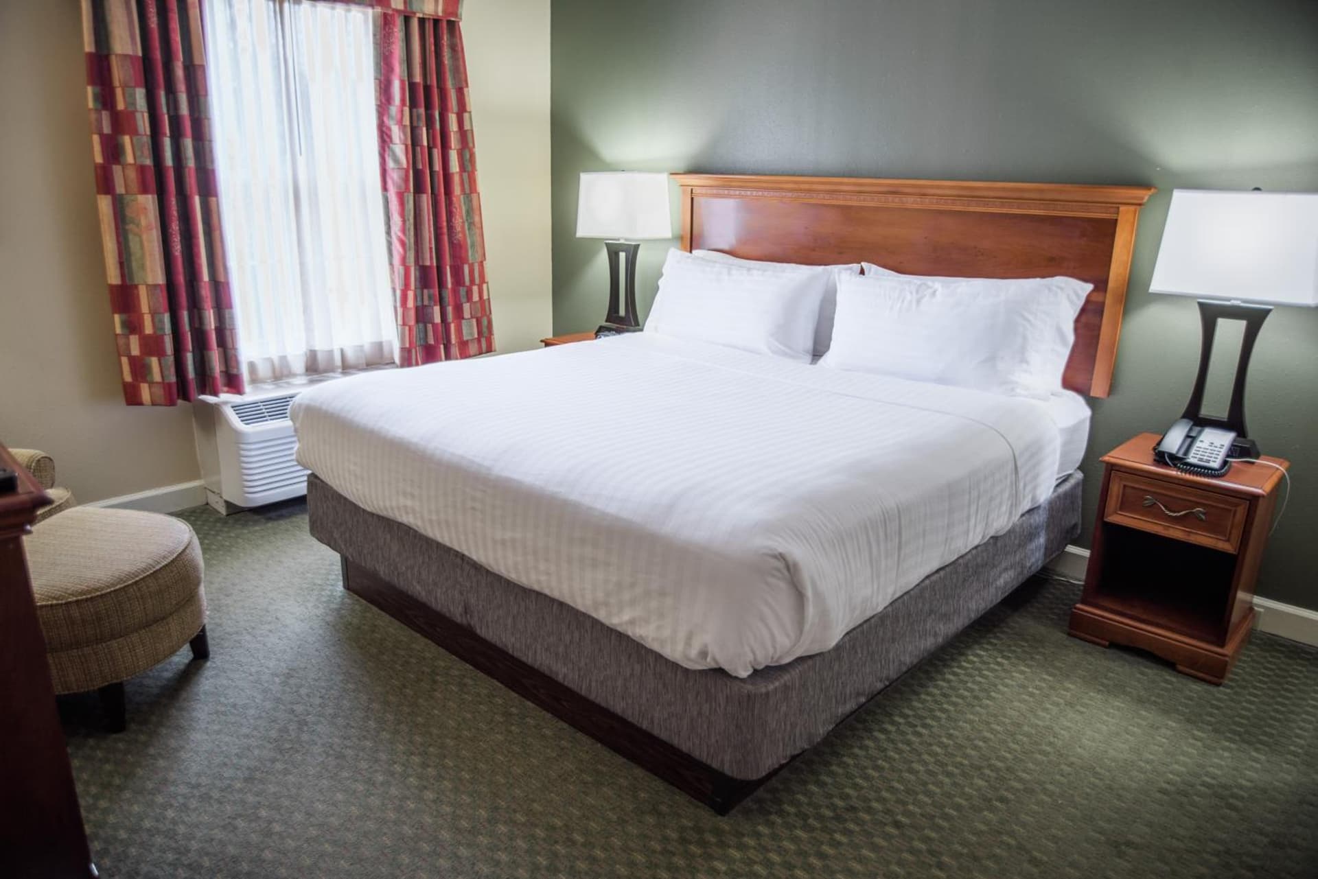 Holiday Inn Express Hotel & Suites Conover - Hickory Area by IHG
