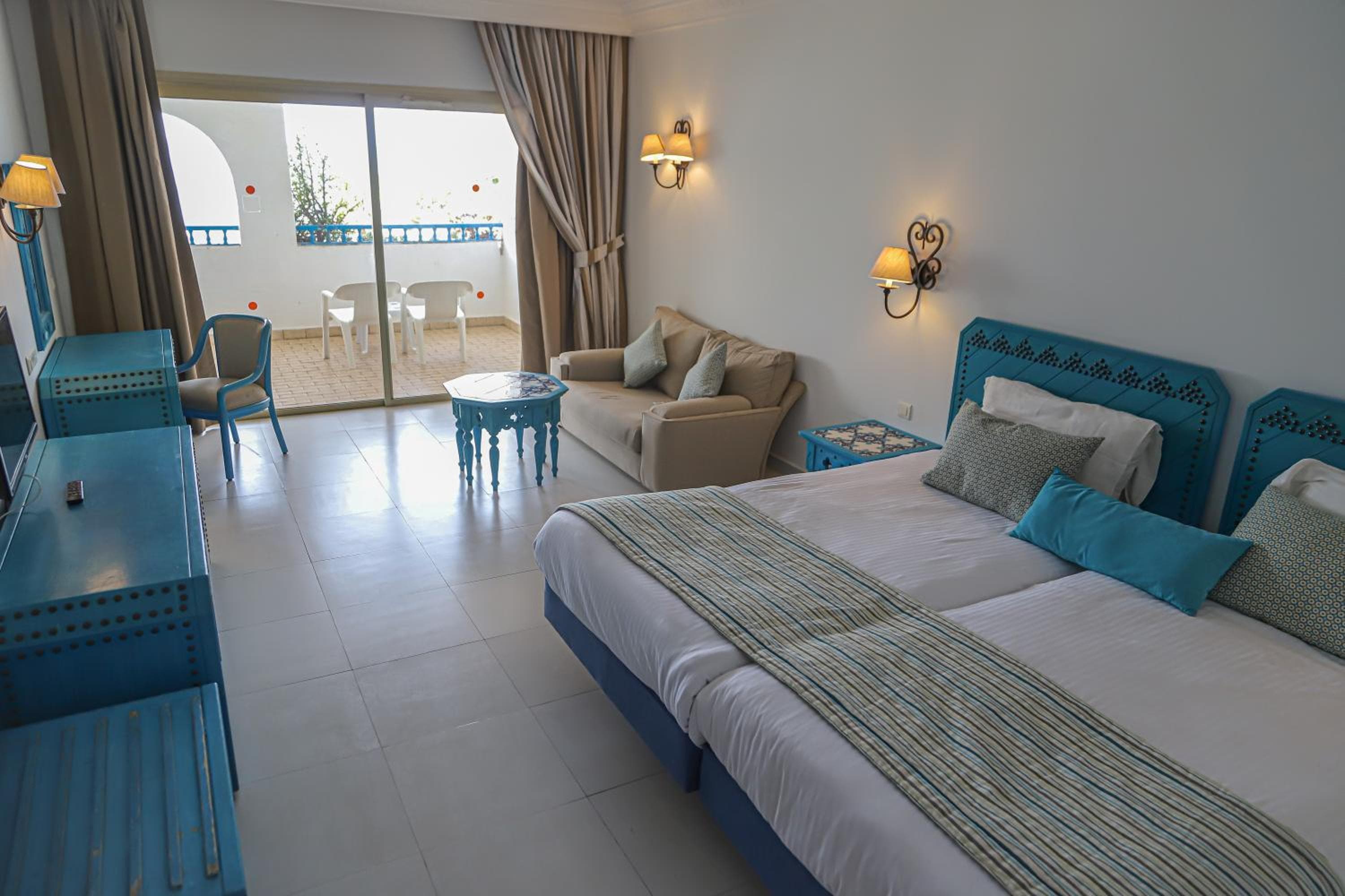Regency Hotel & Spa
