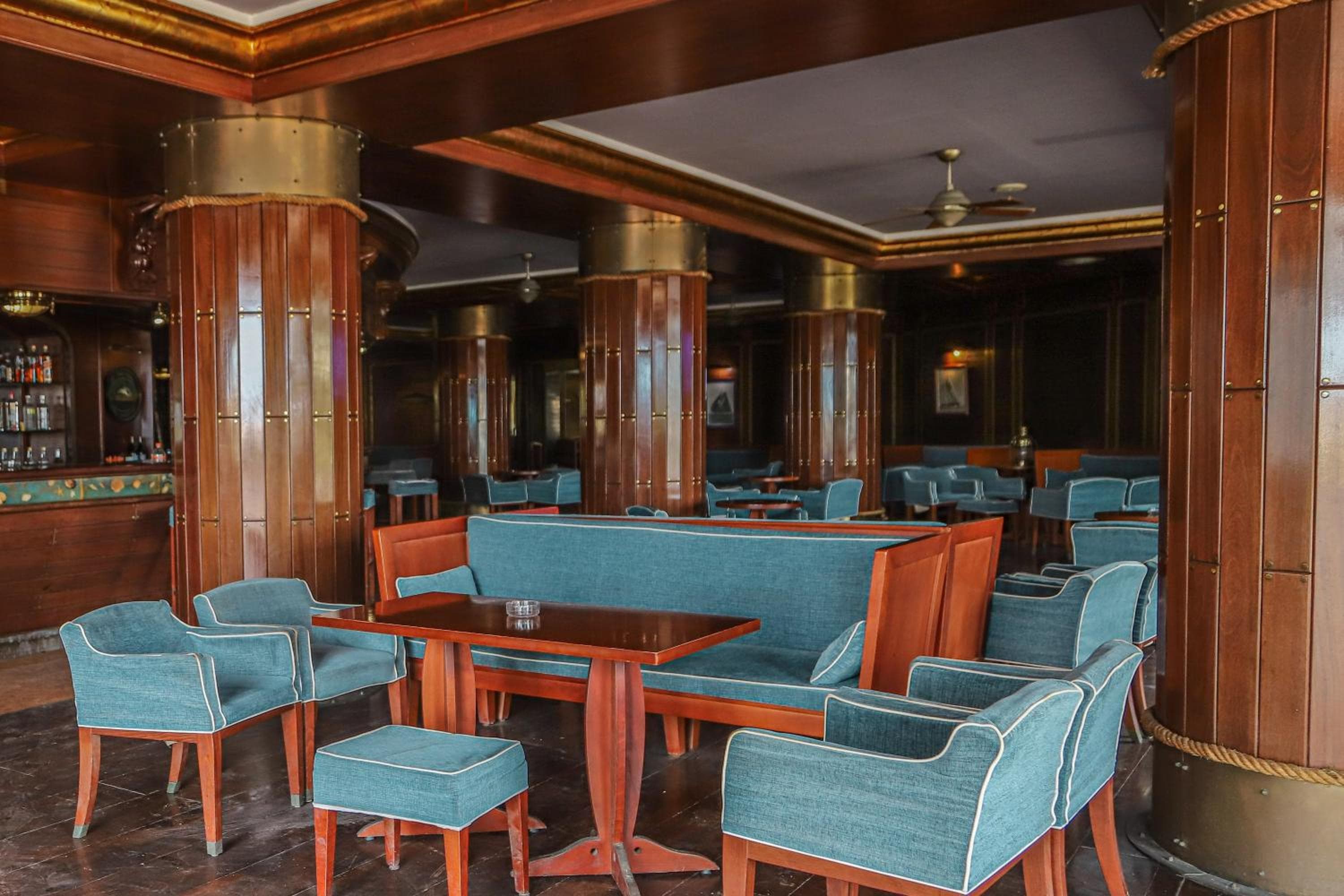 Regency Hotel & Spa