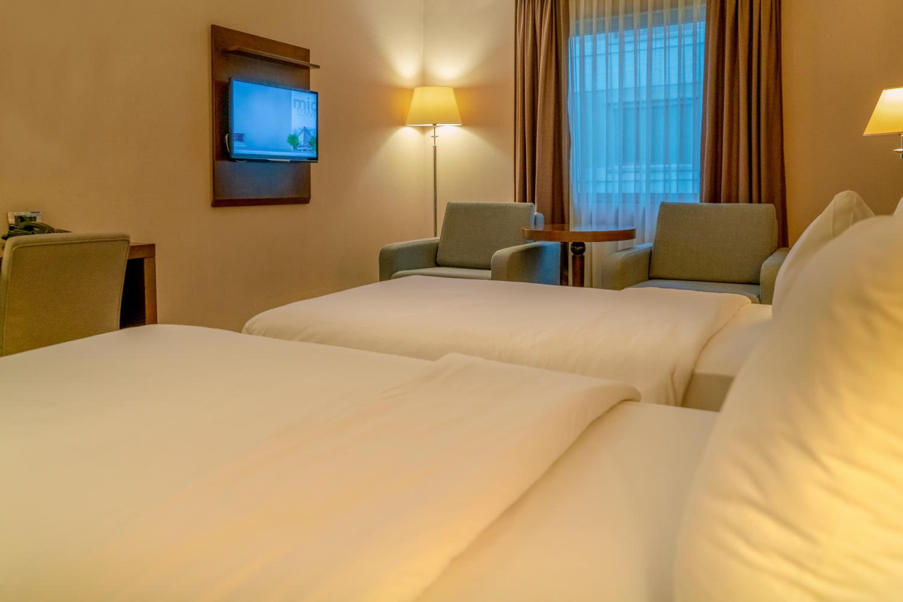 Midtown Hotel