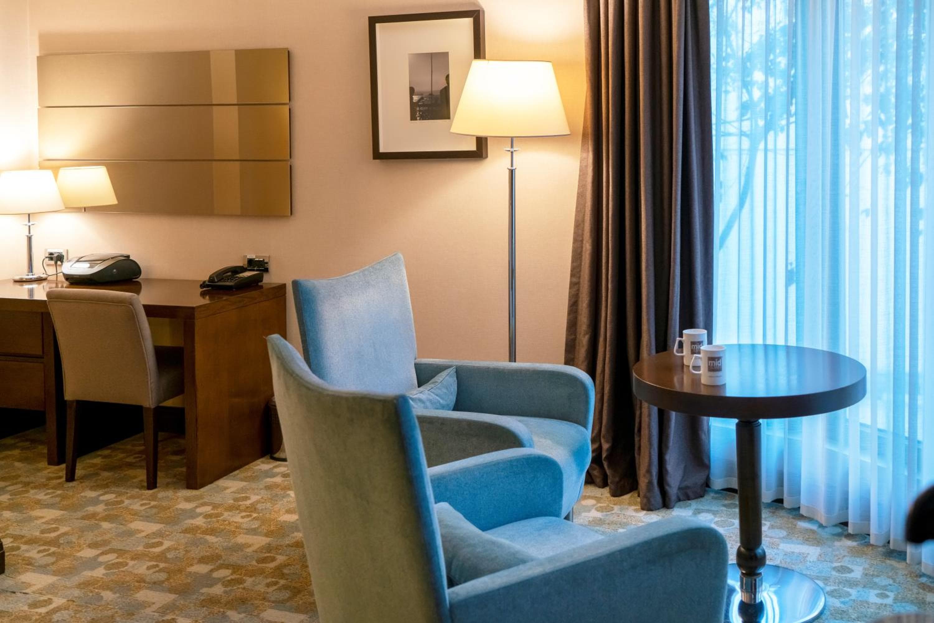 Midtown Hotel