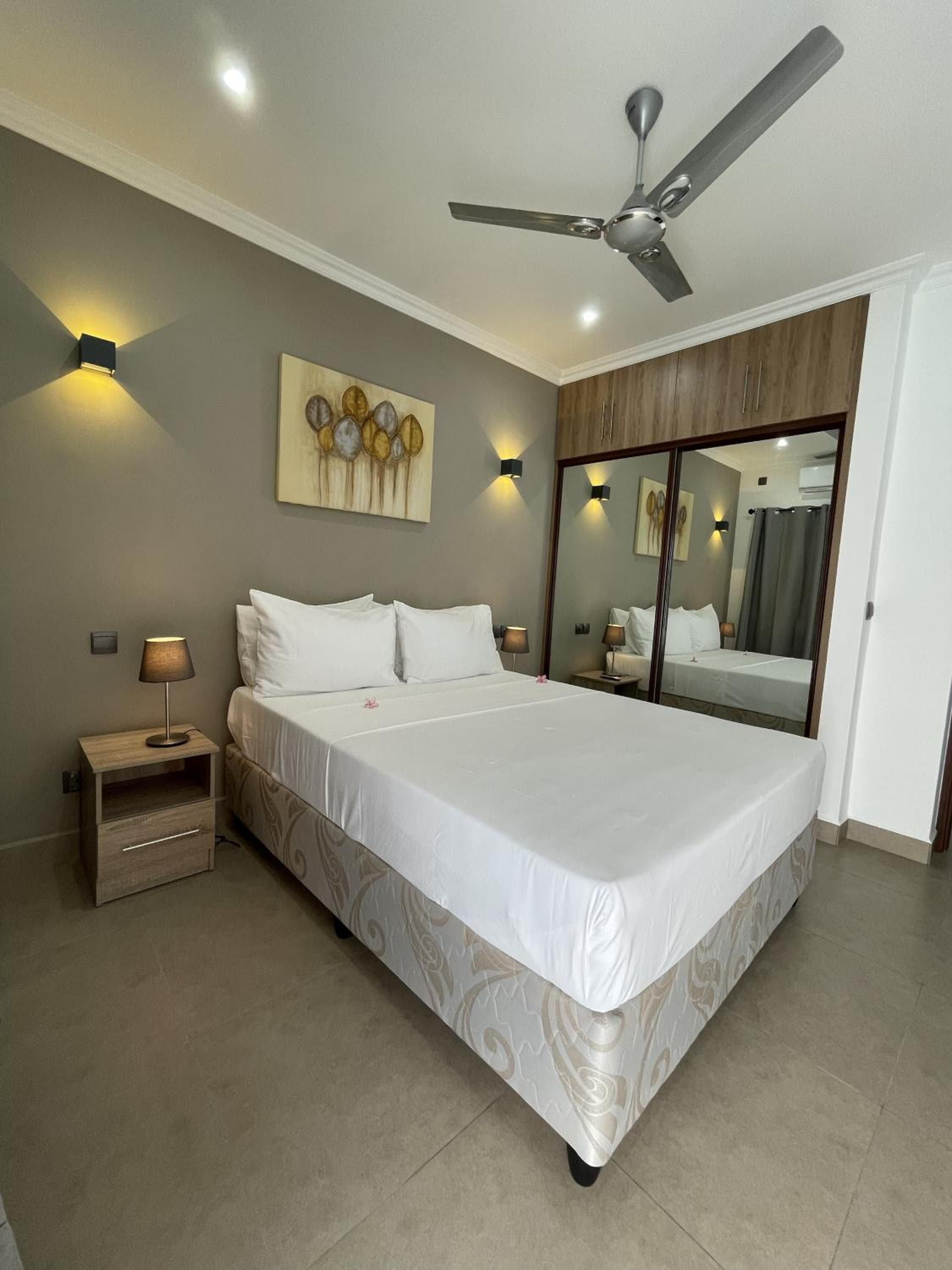 B Holiday Apartments