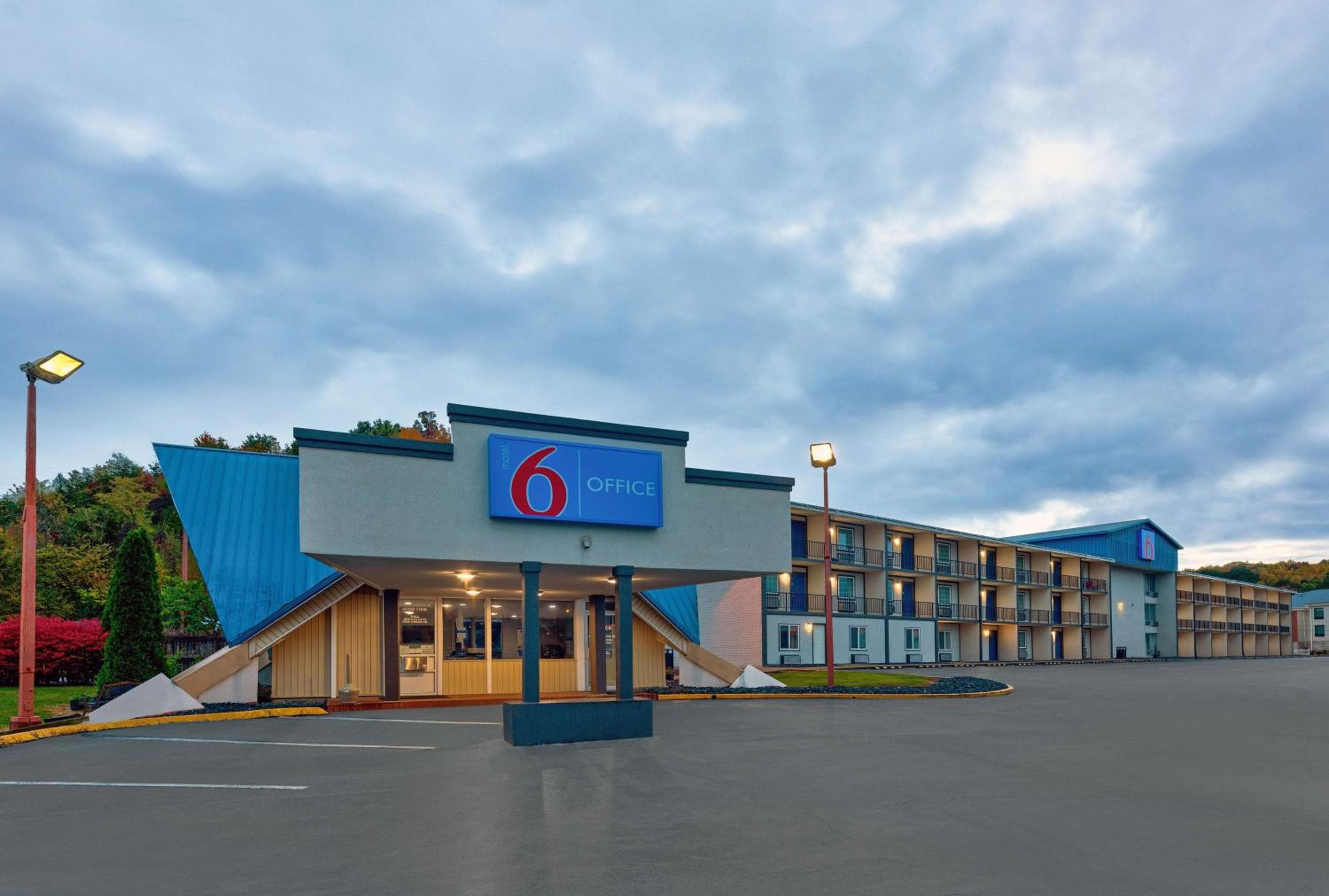 Motel 6 Corbin KY