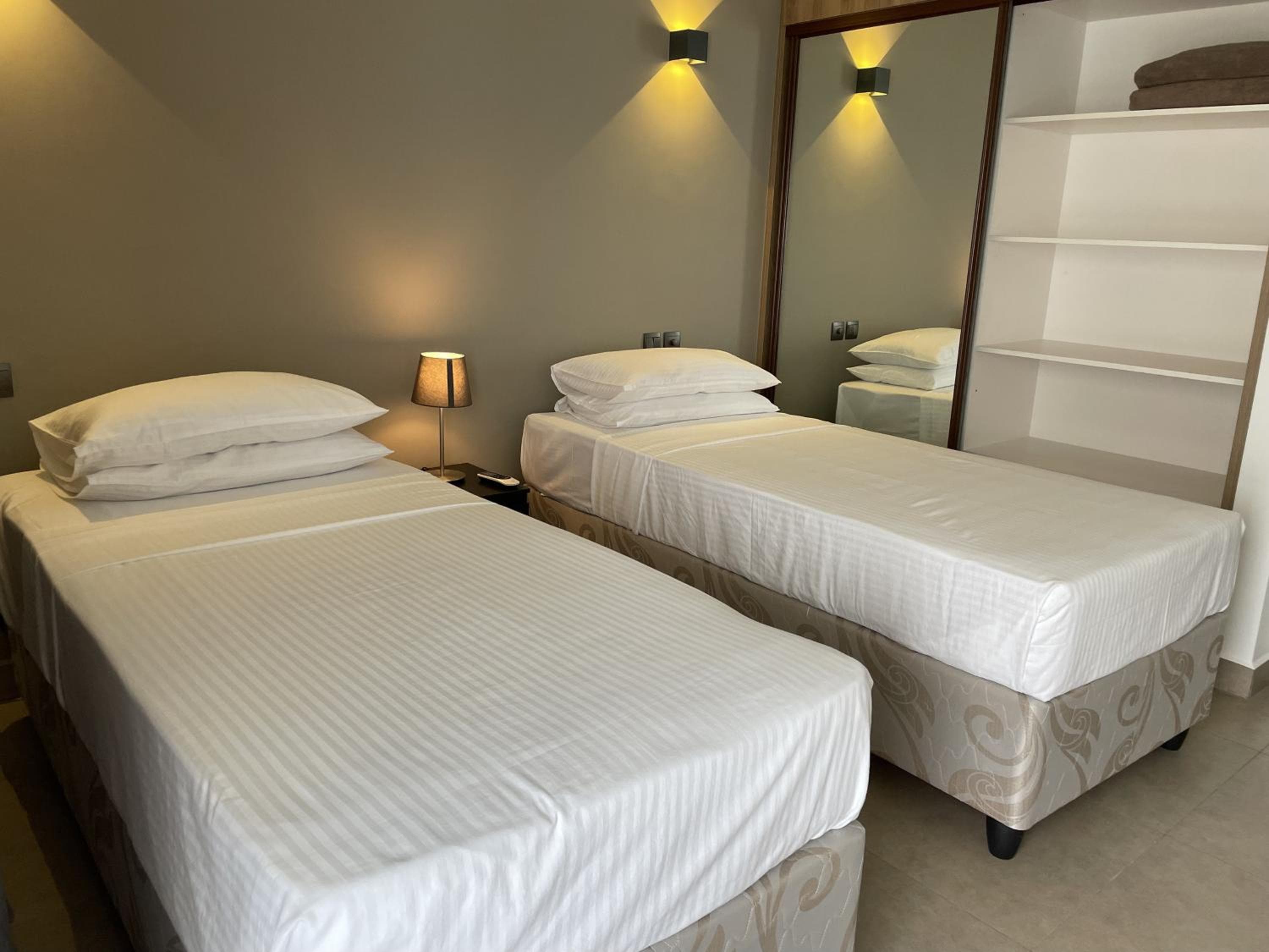 B Holiday Apartments