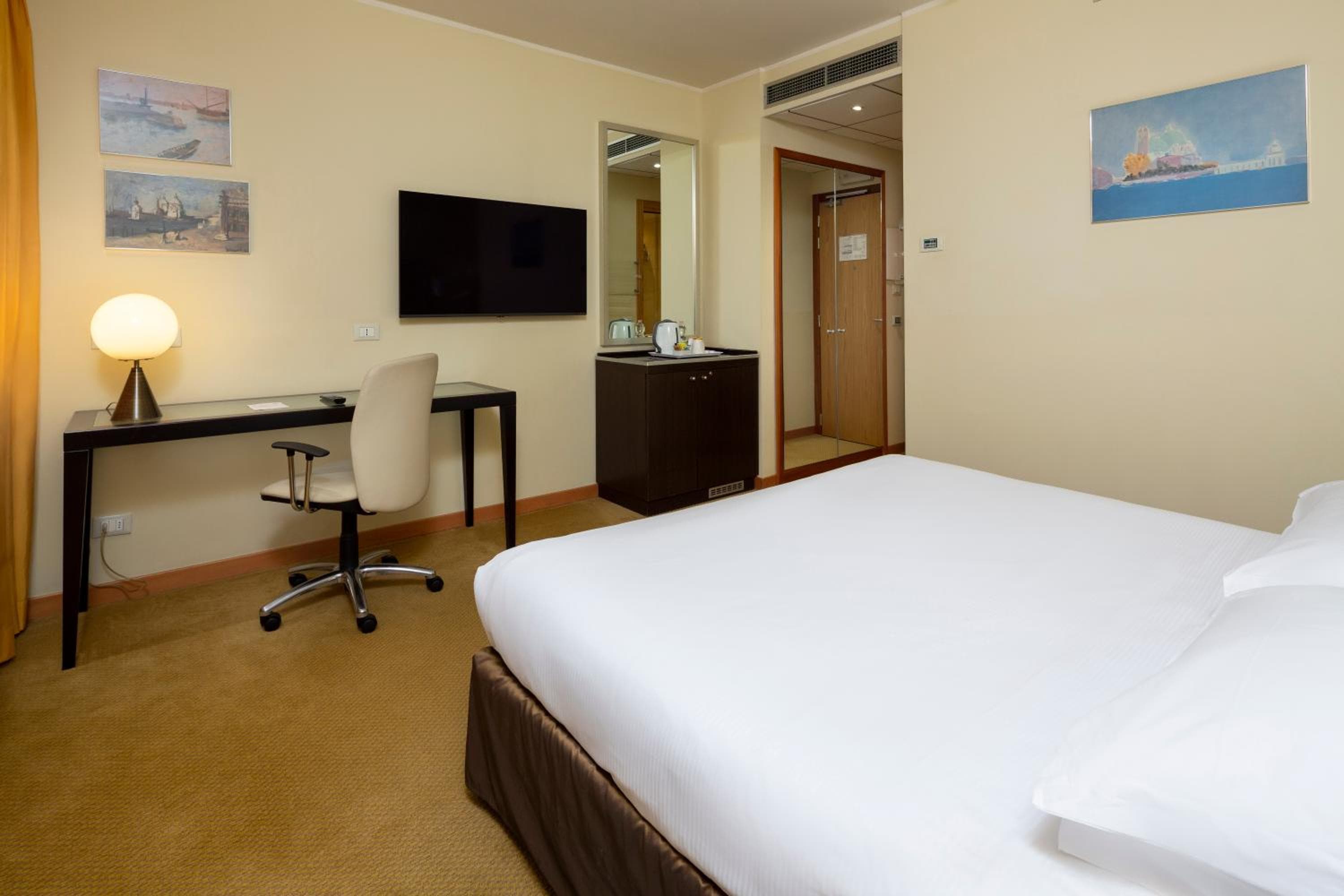 Crowne Plaza Padova by IHG