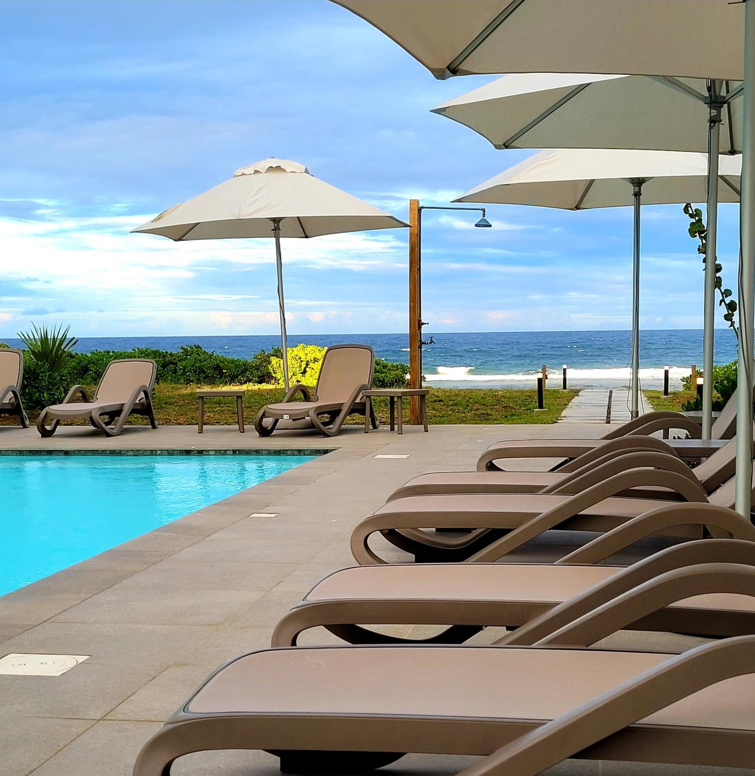 Eastern Blue - Sea View Luxury Apartment