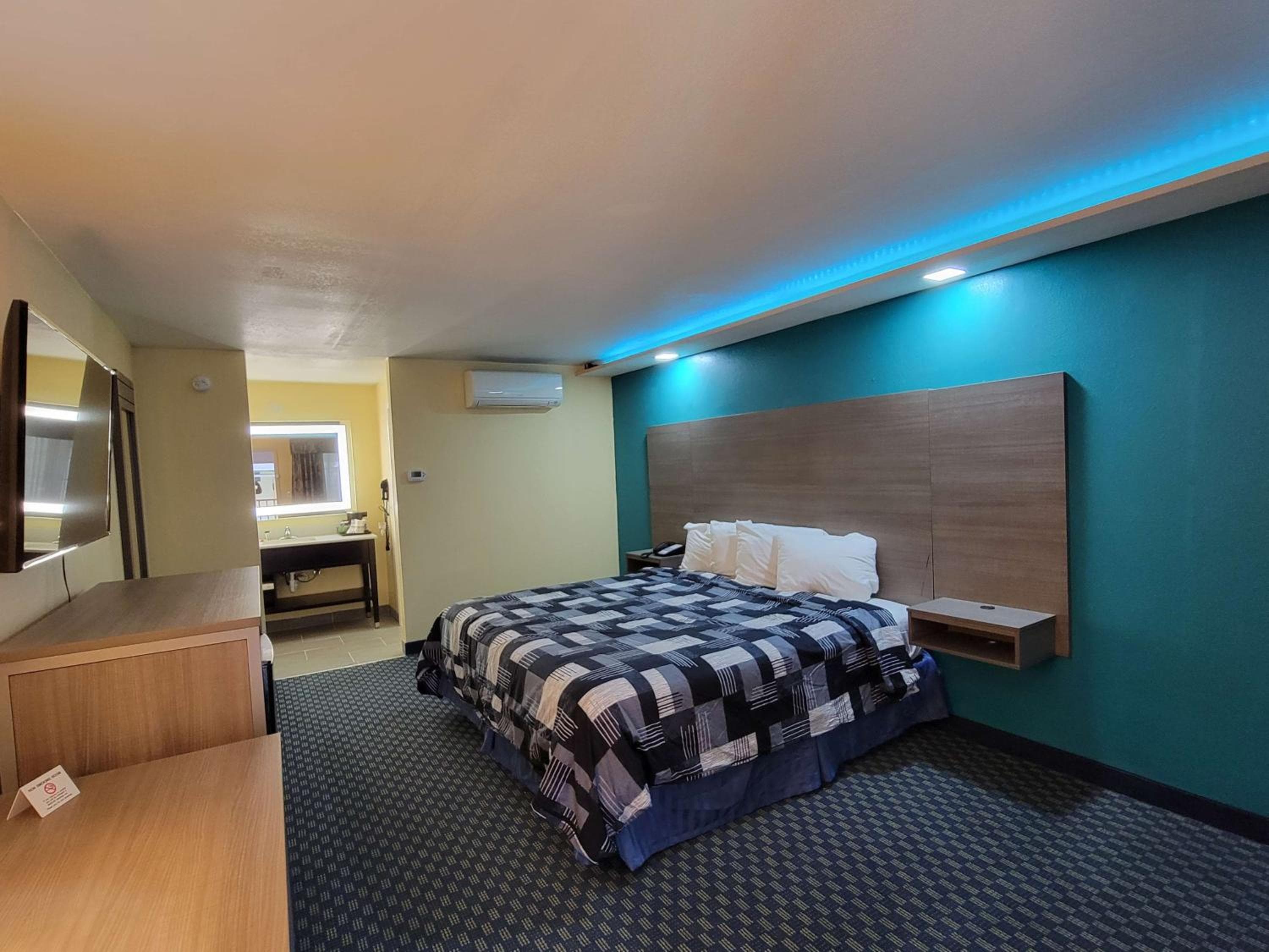 SureStay Plus Hotel by Best Western Odessa
