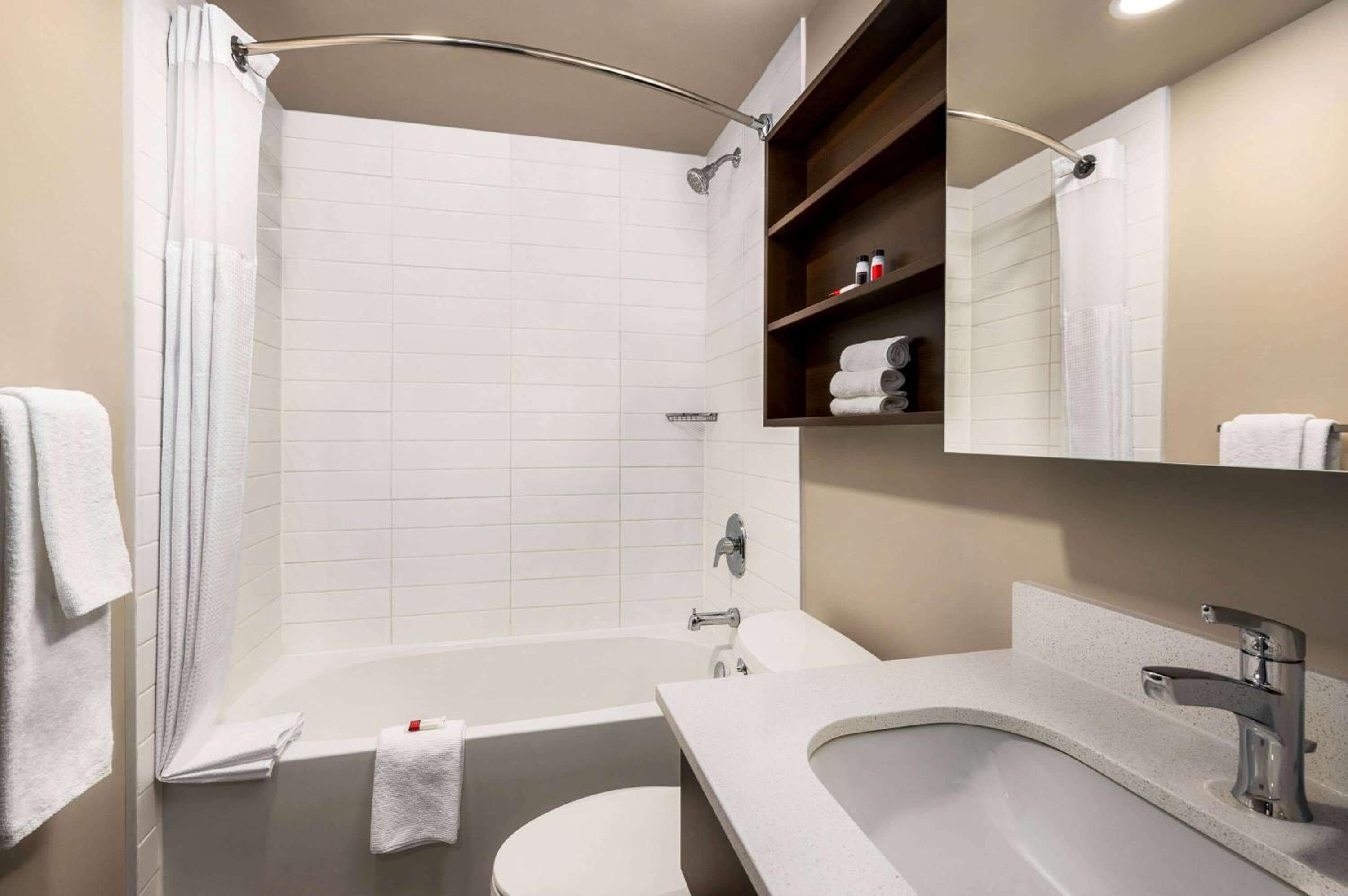 Microtel Inn & Suites by Wyndham Aurora