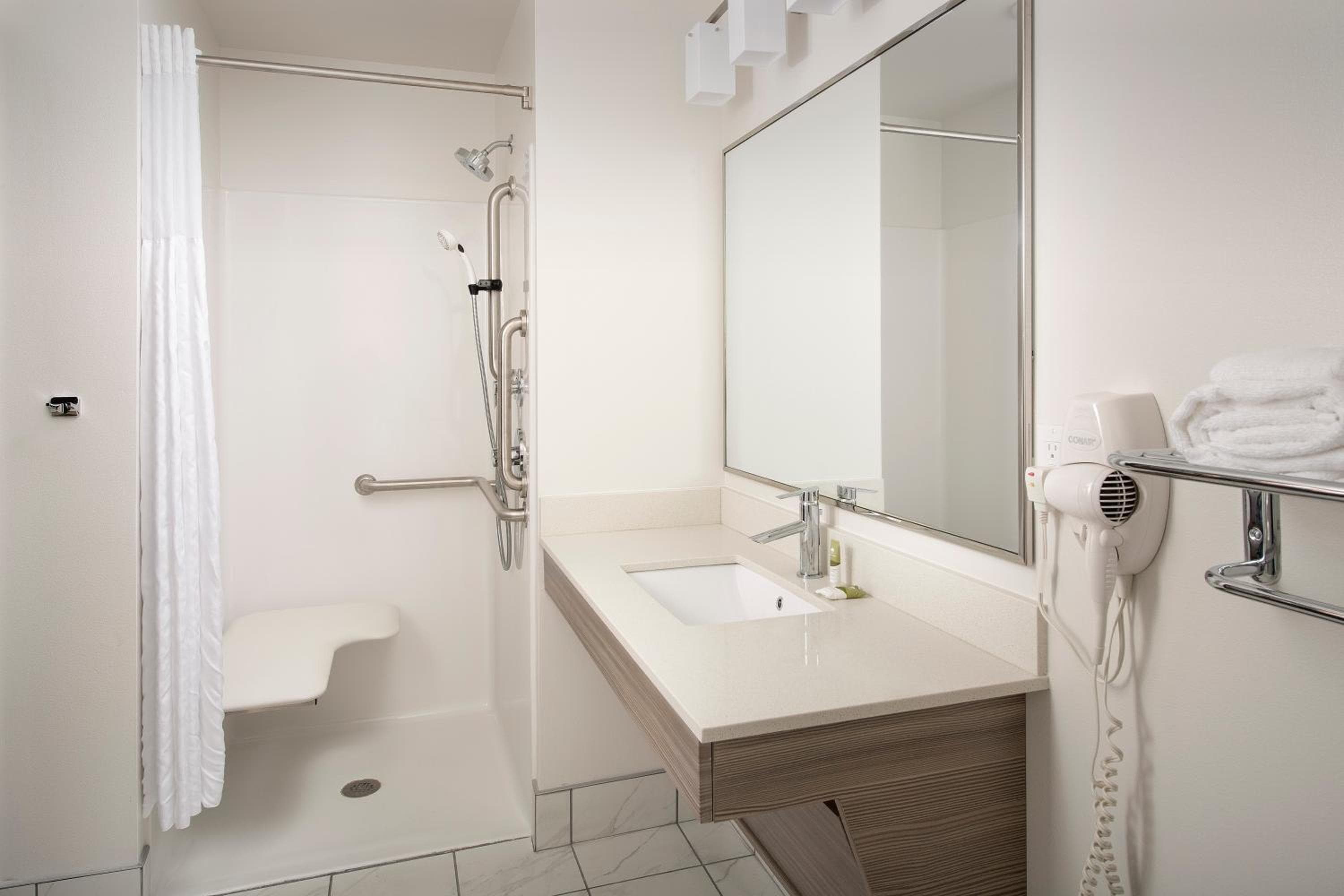 WoodSpring Suites Seattle Redmond