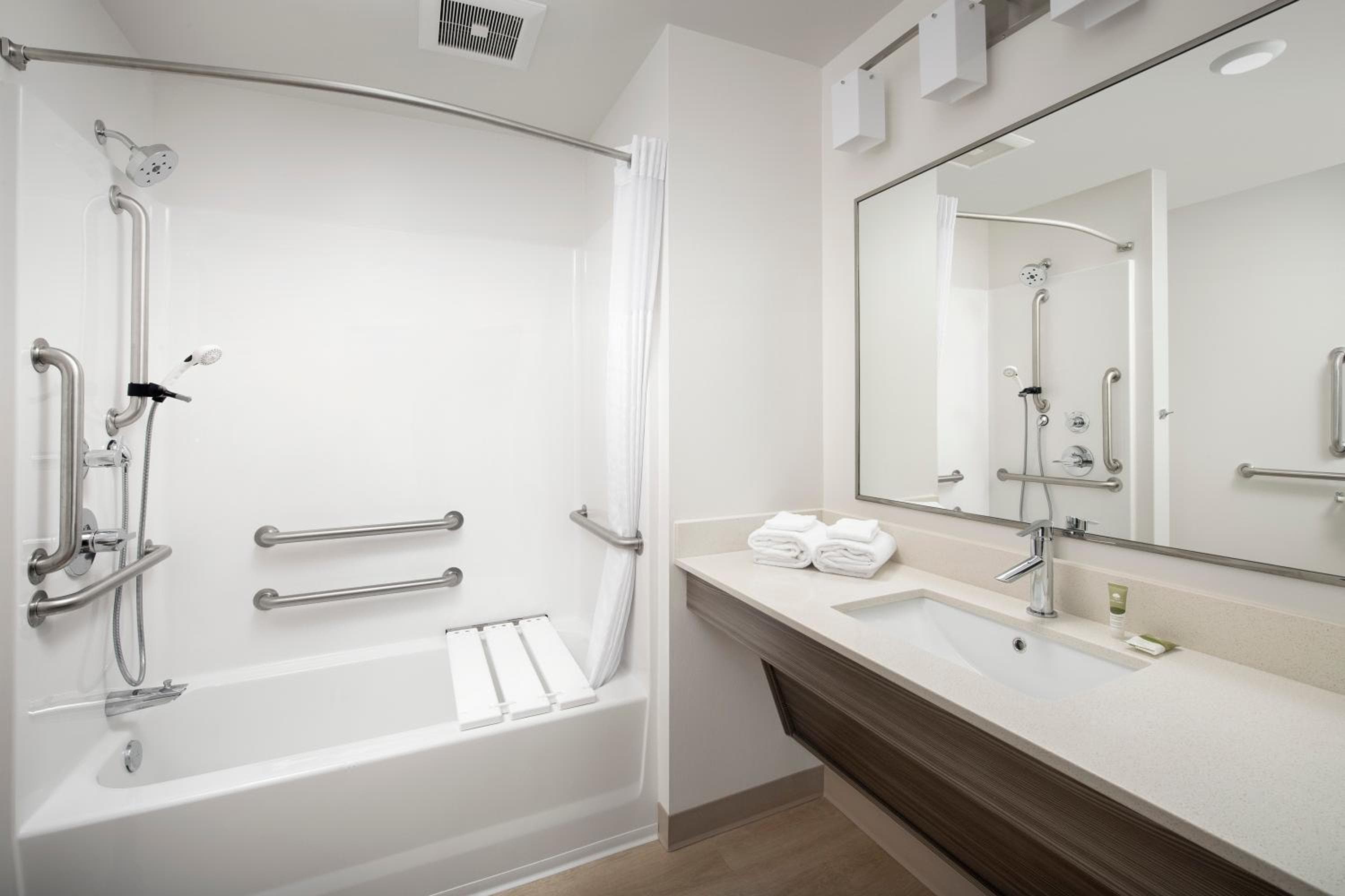 WoodSpring Suites Seattle Redmond