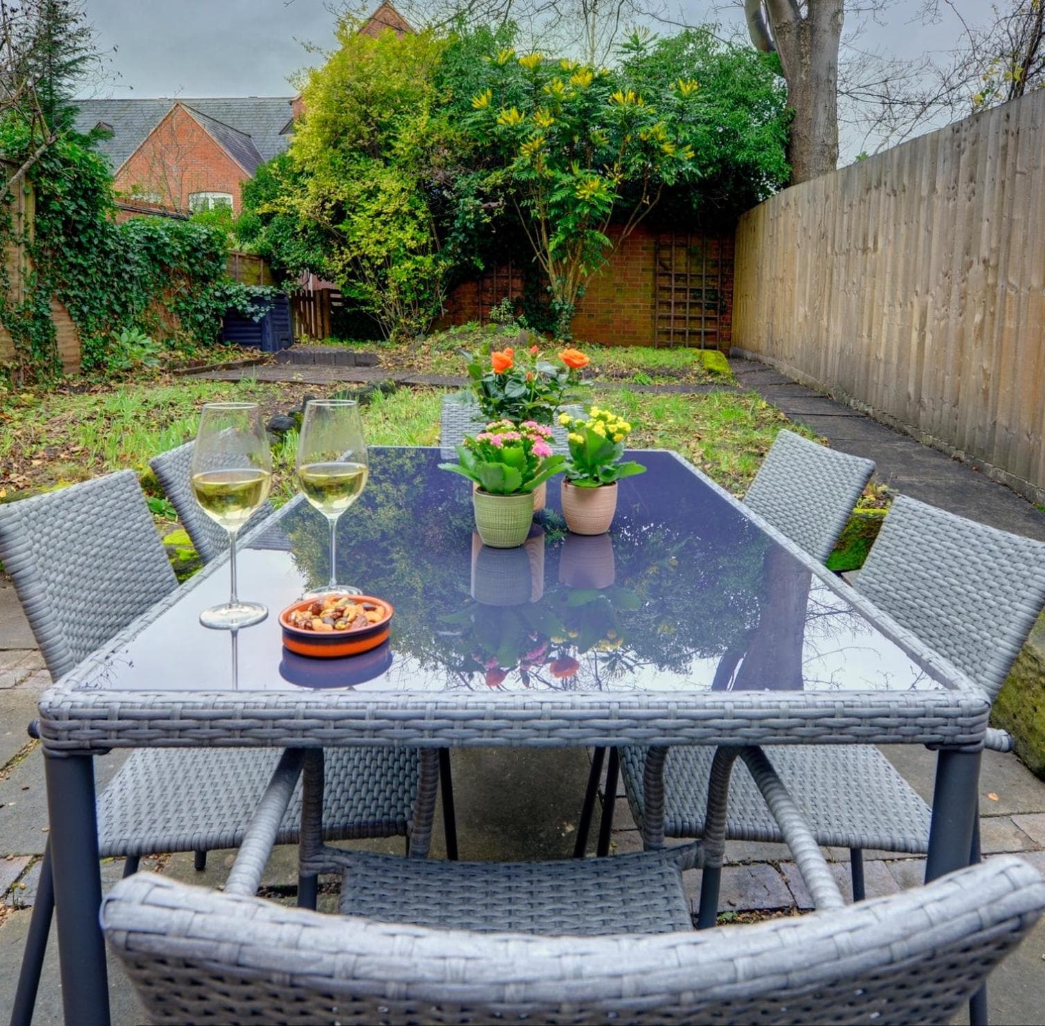 Tudor Cottage by Spa Town Property - Historic Charm in Warwick Town Centre