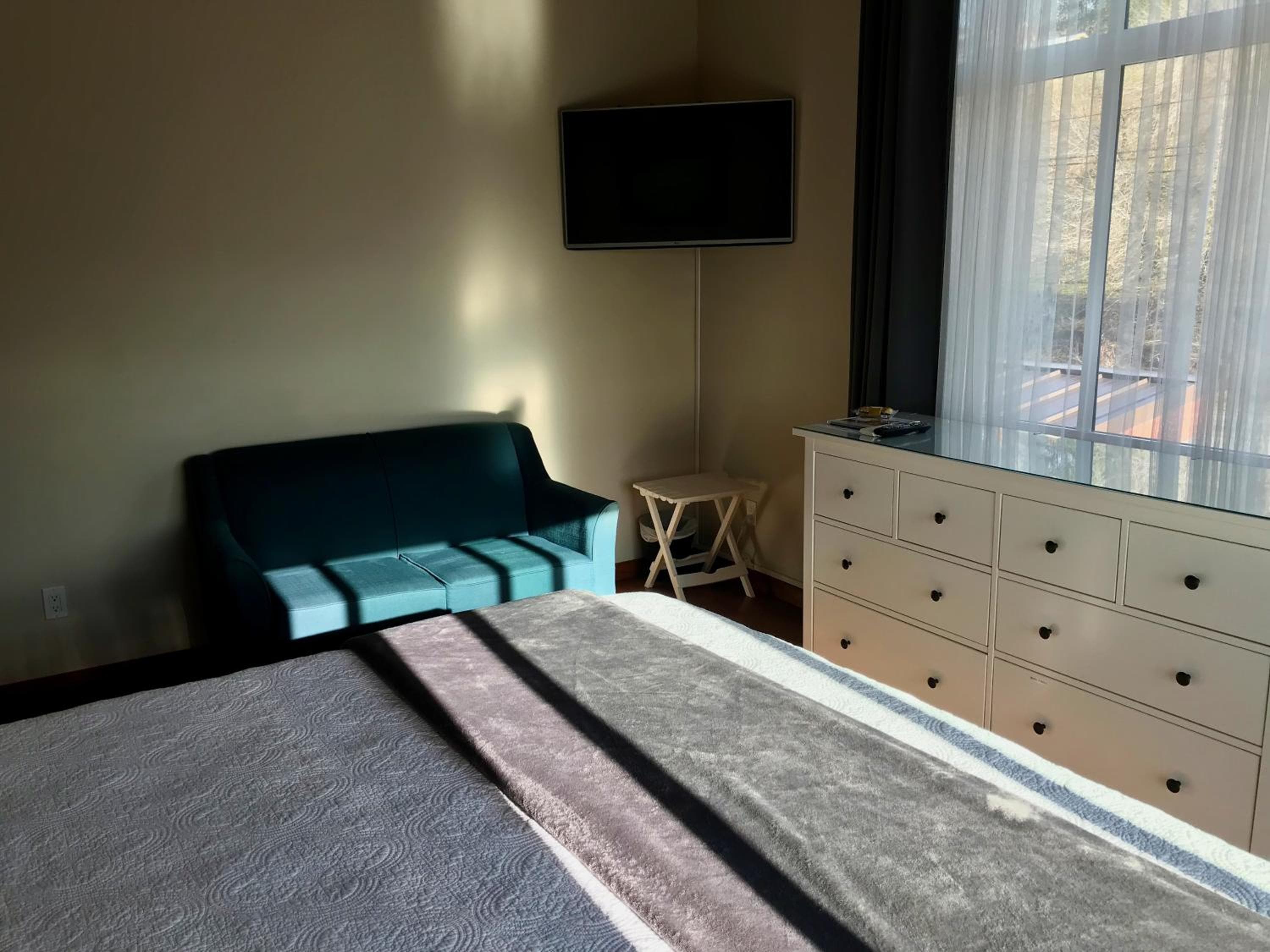 Wesbert Winery & Guest Suites