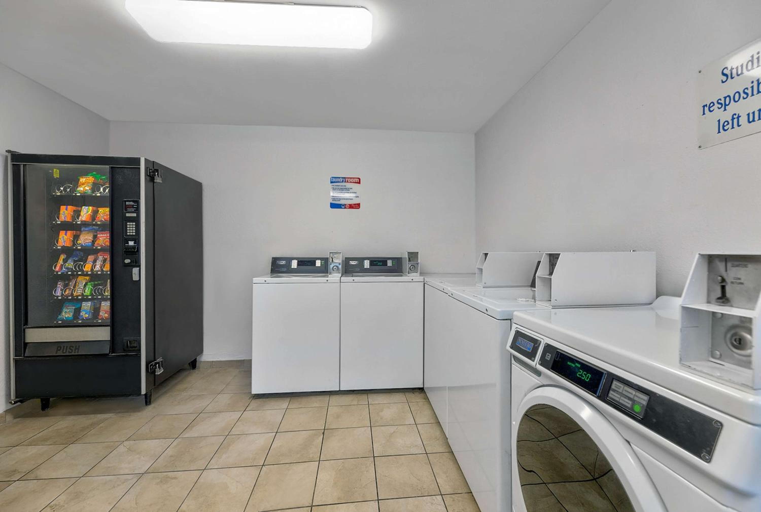 Studio 6-North Richland Hills, TX - Fort Worth