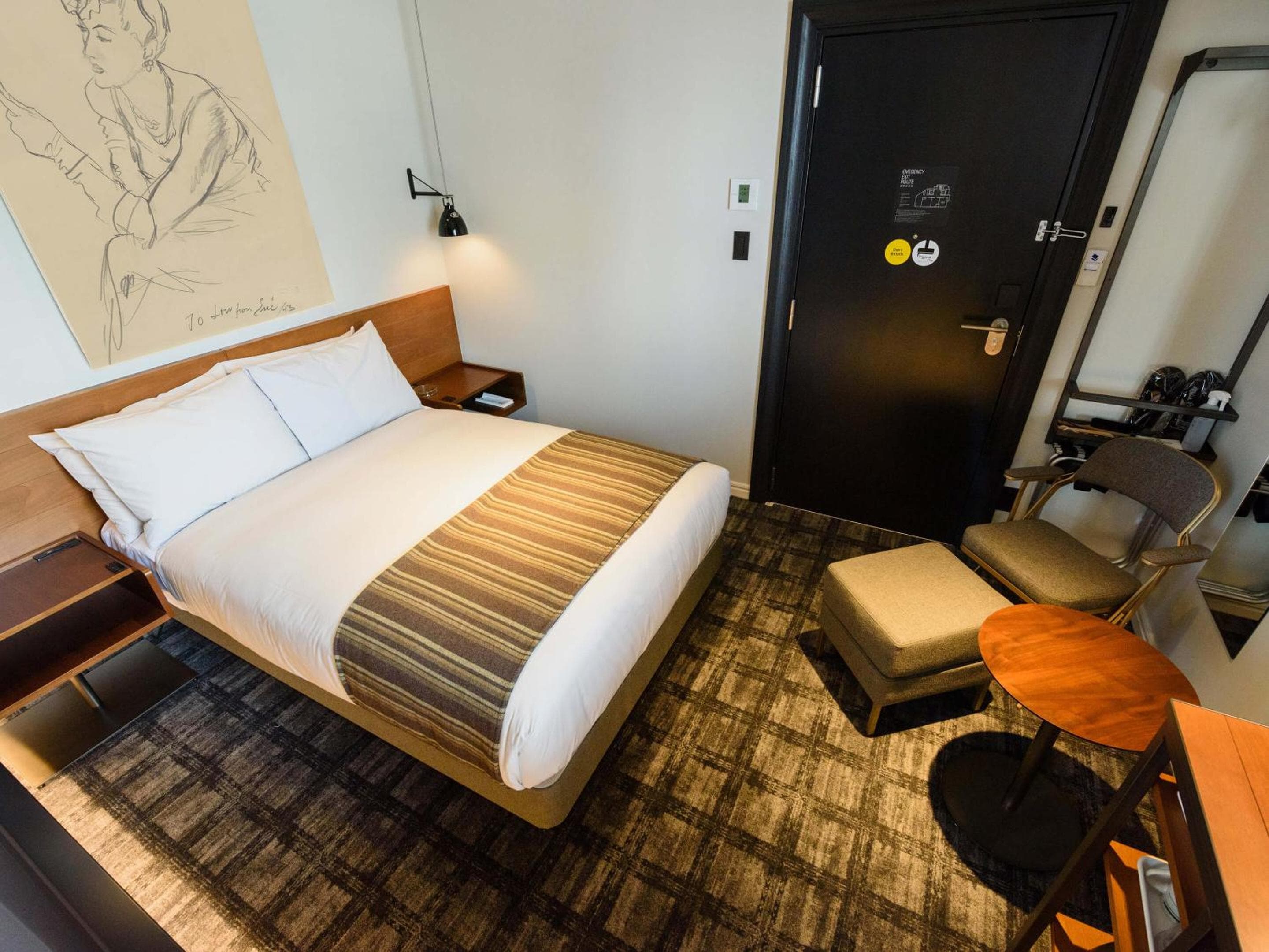 hotel room