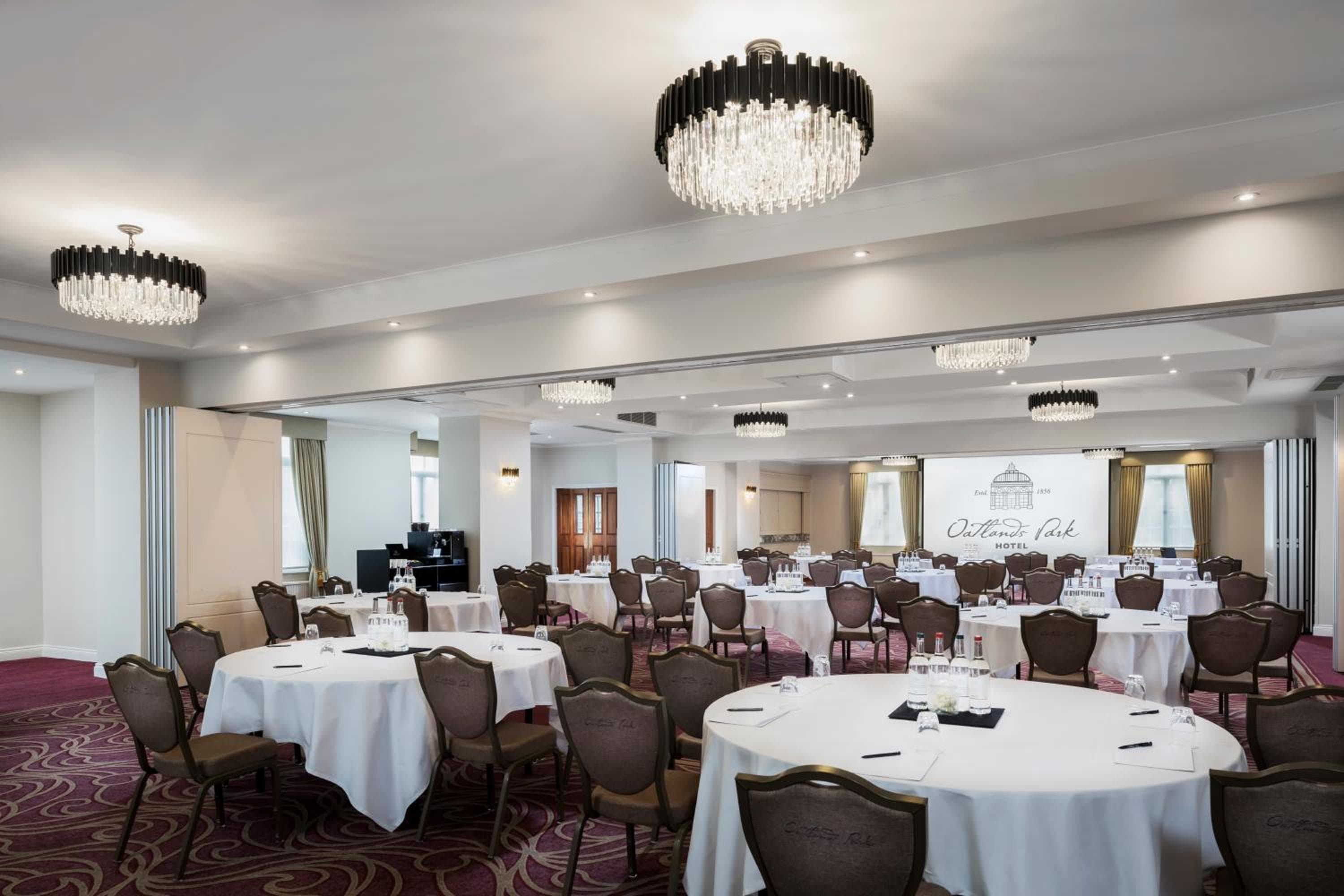 Oatlands Park Hotel