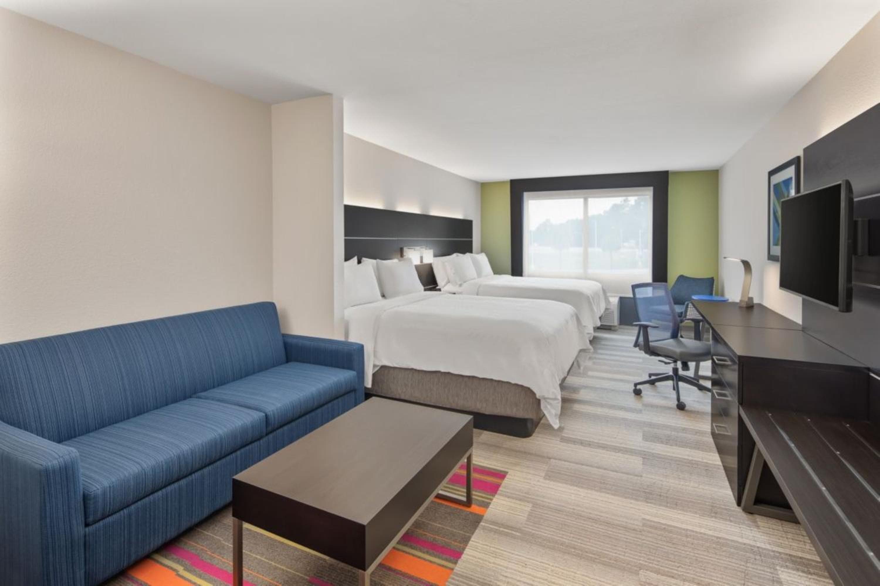 Holiday Inn Express & Suites Pembroke Pines-Sheridan St by IHG