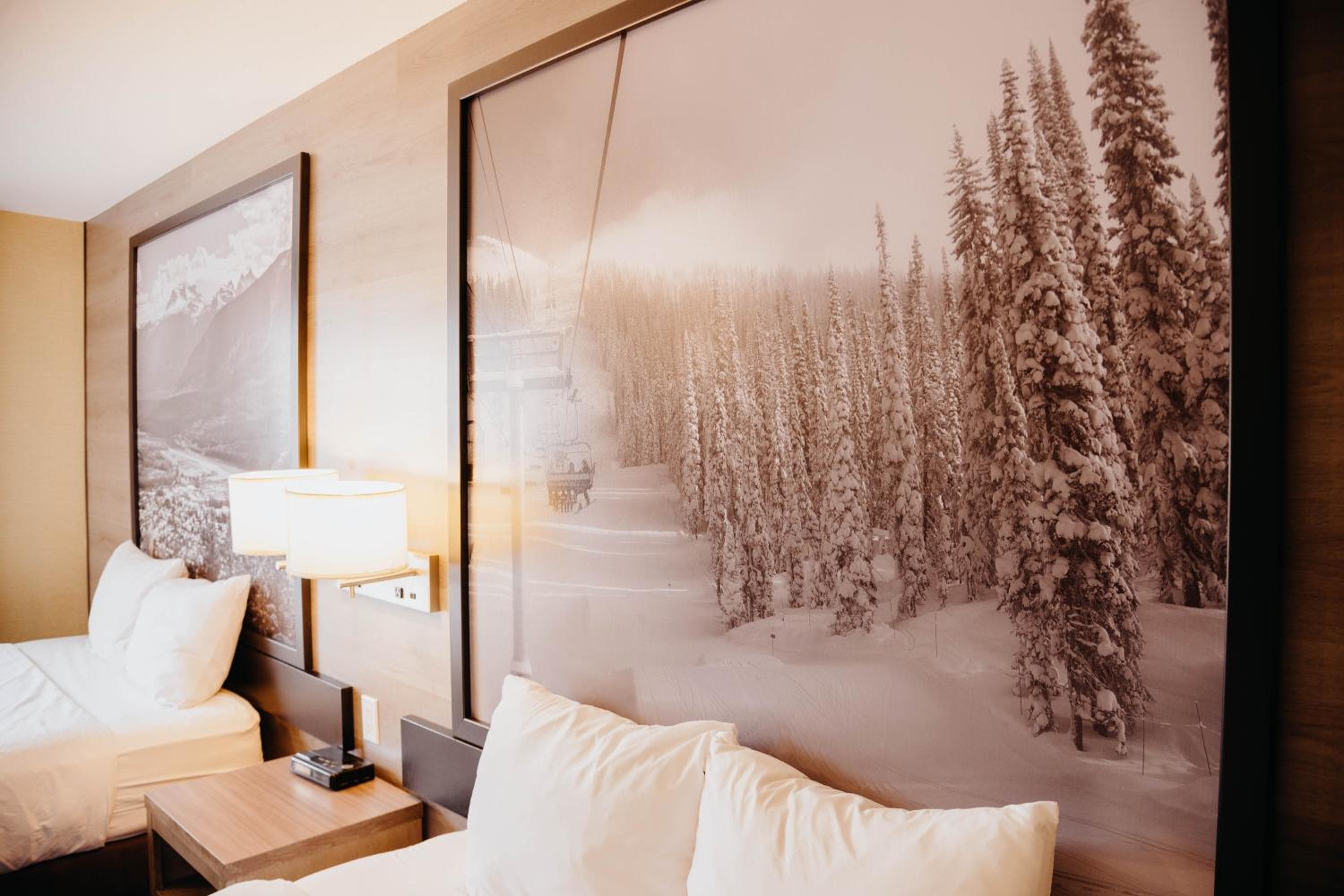 Super 8 by Wyndham Revelstoke BC