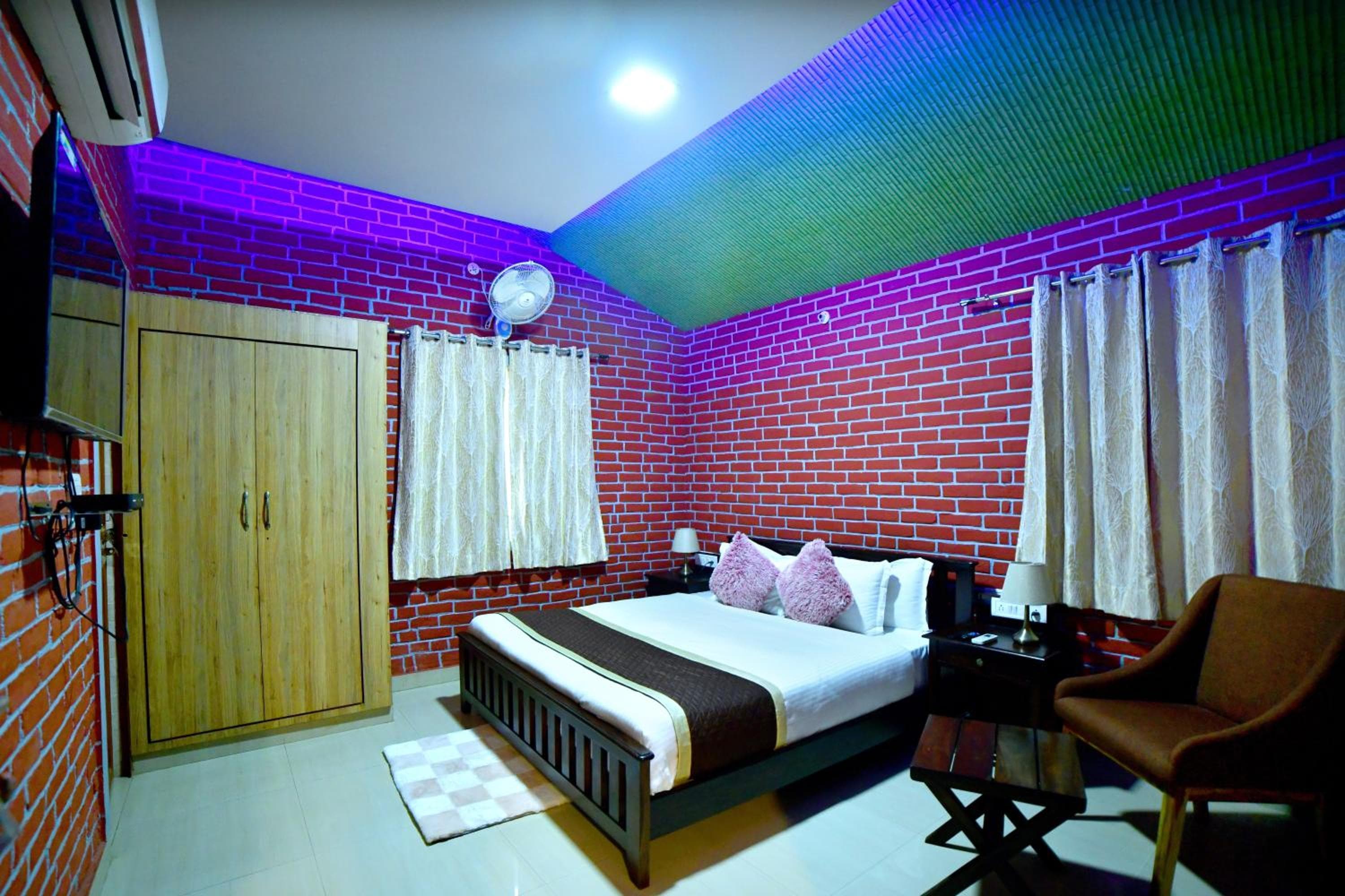 Amrit Van Resort