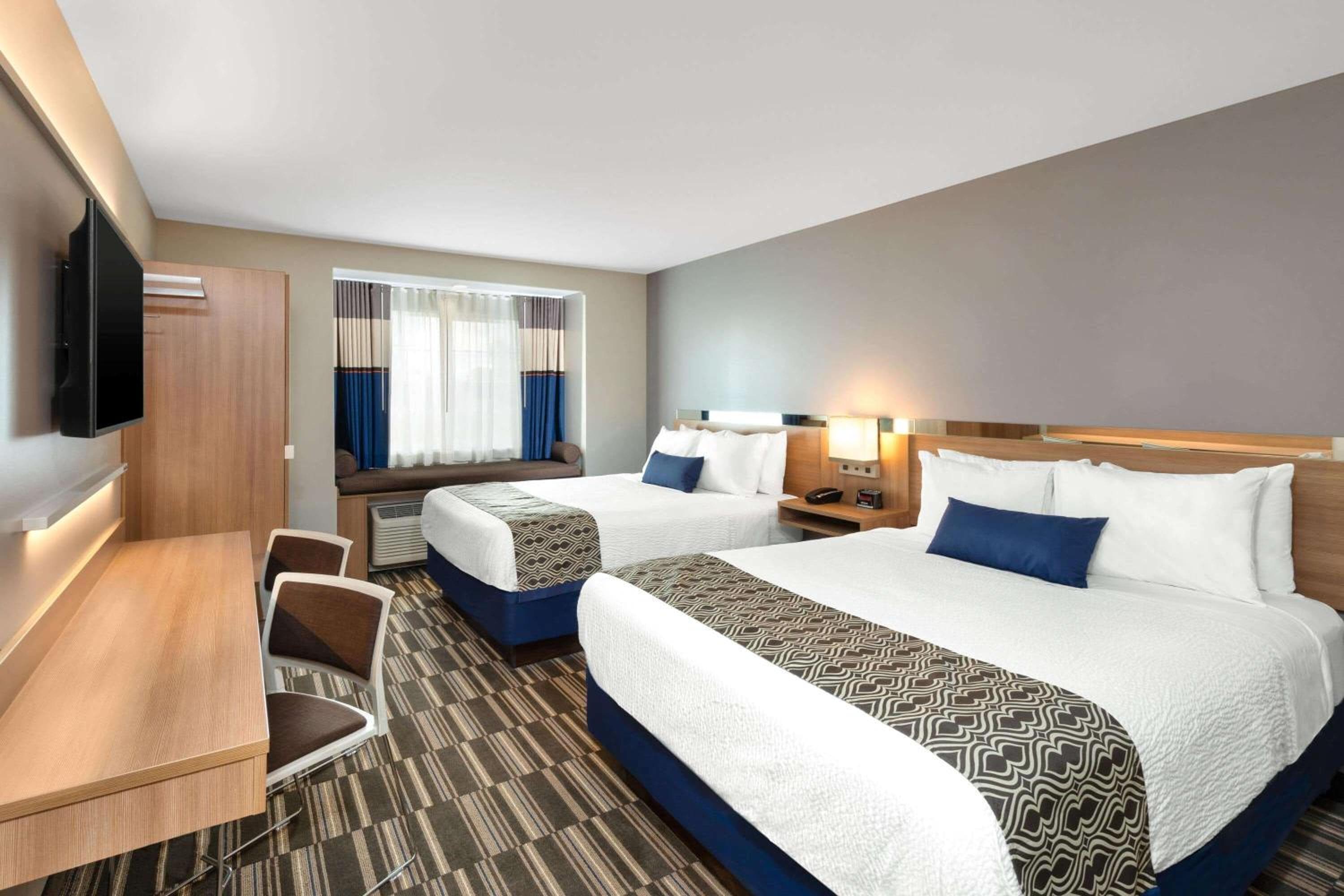 Microtel Inn & Suites by Wyndham Farmington