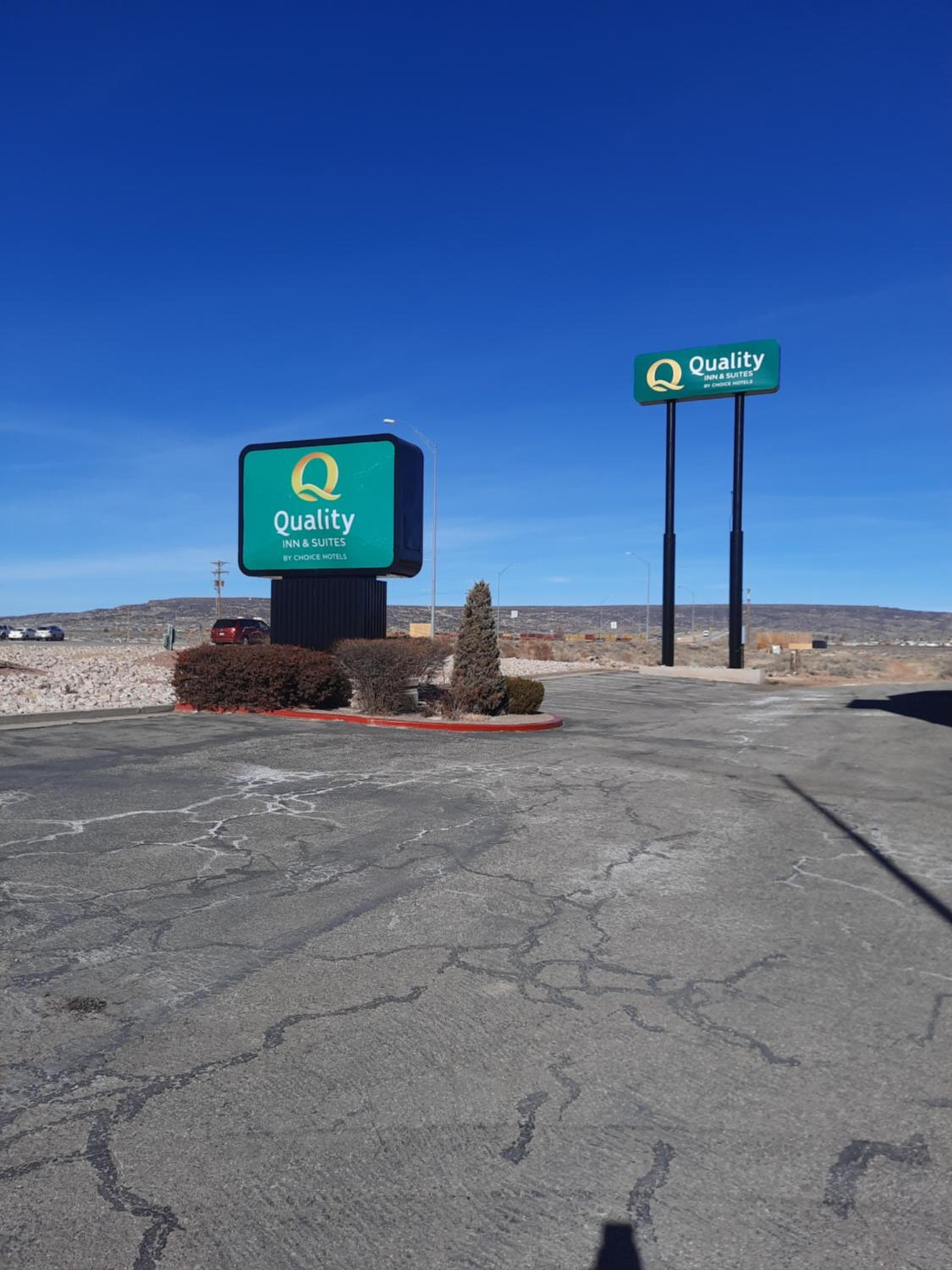 Quality Inn & Suites Grants - I-40