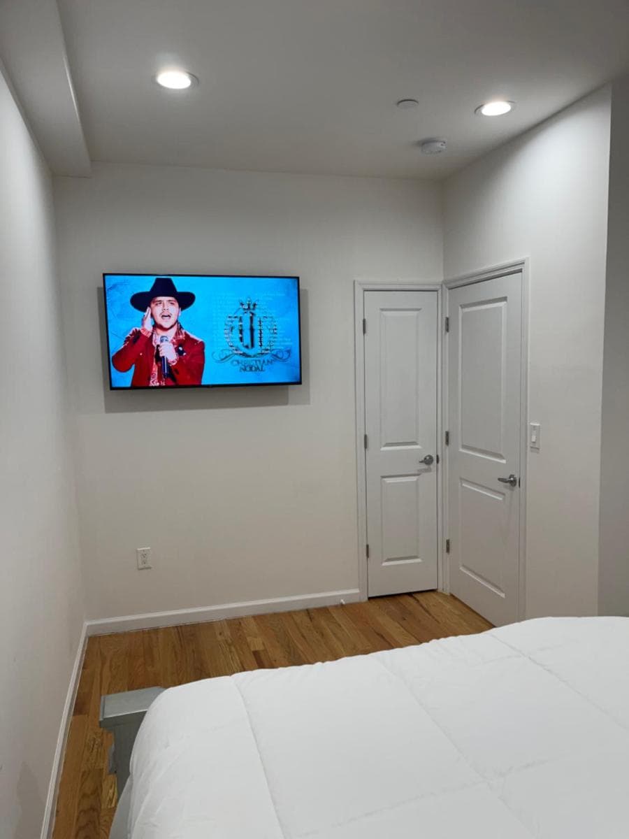 Luxury apartments NY 4 Bedrooms 3 Bathroom Free Parking