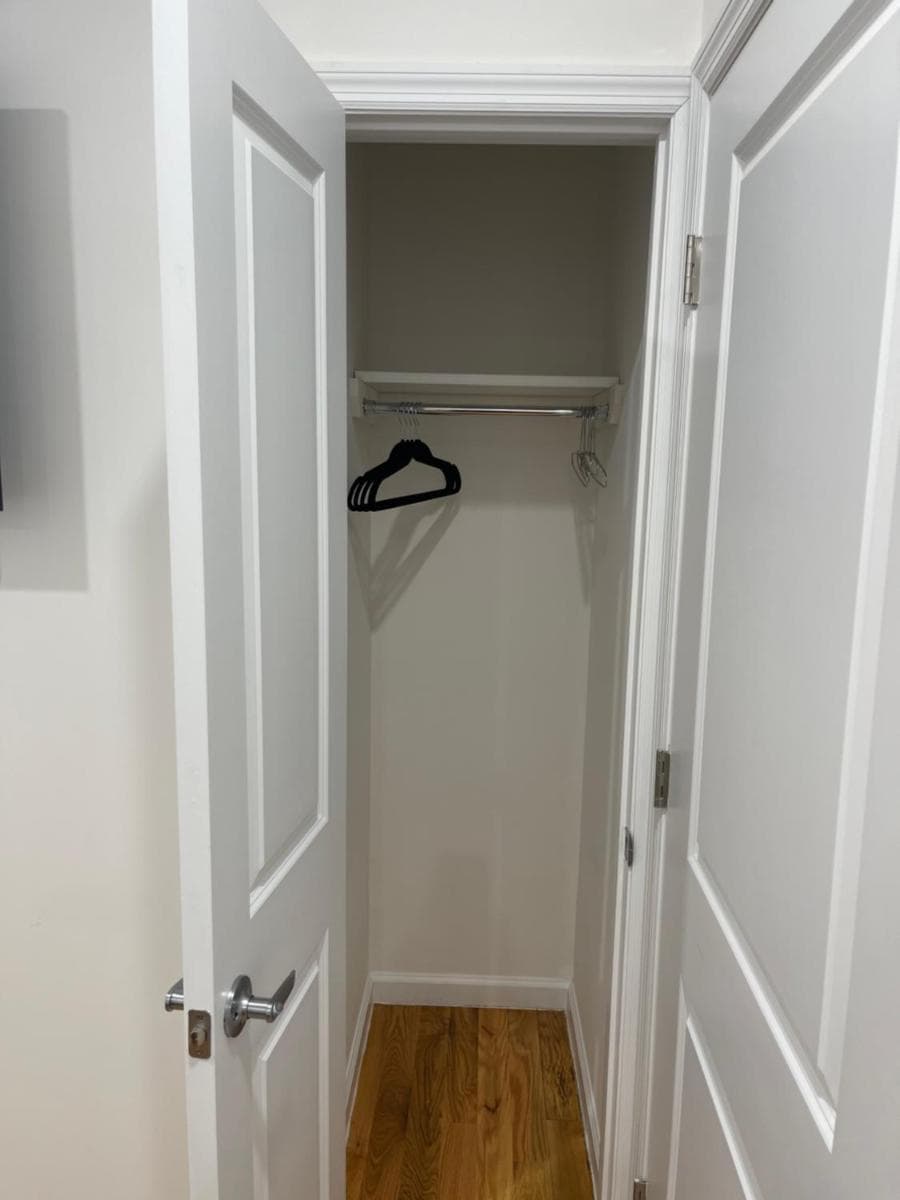 Luxury apartments NY 4 Bedrooms 3 Bathroom Free Parking