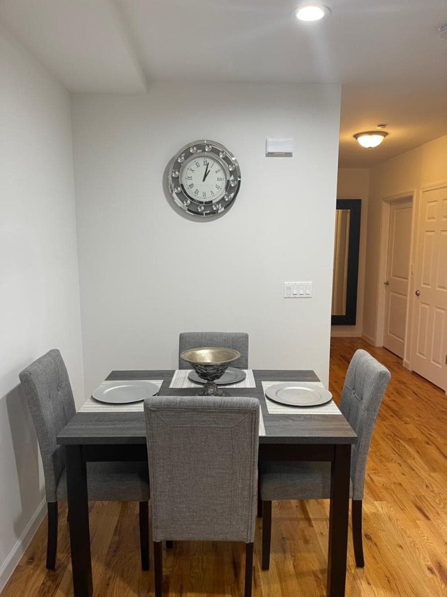 Luxury apartments NY 4 Bedrooms 3 Bathroom Free Parking