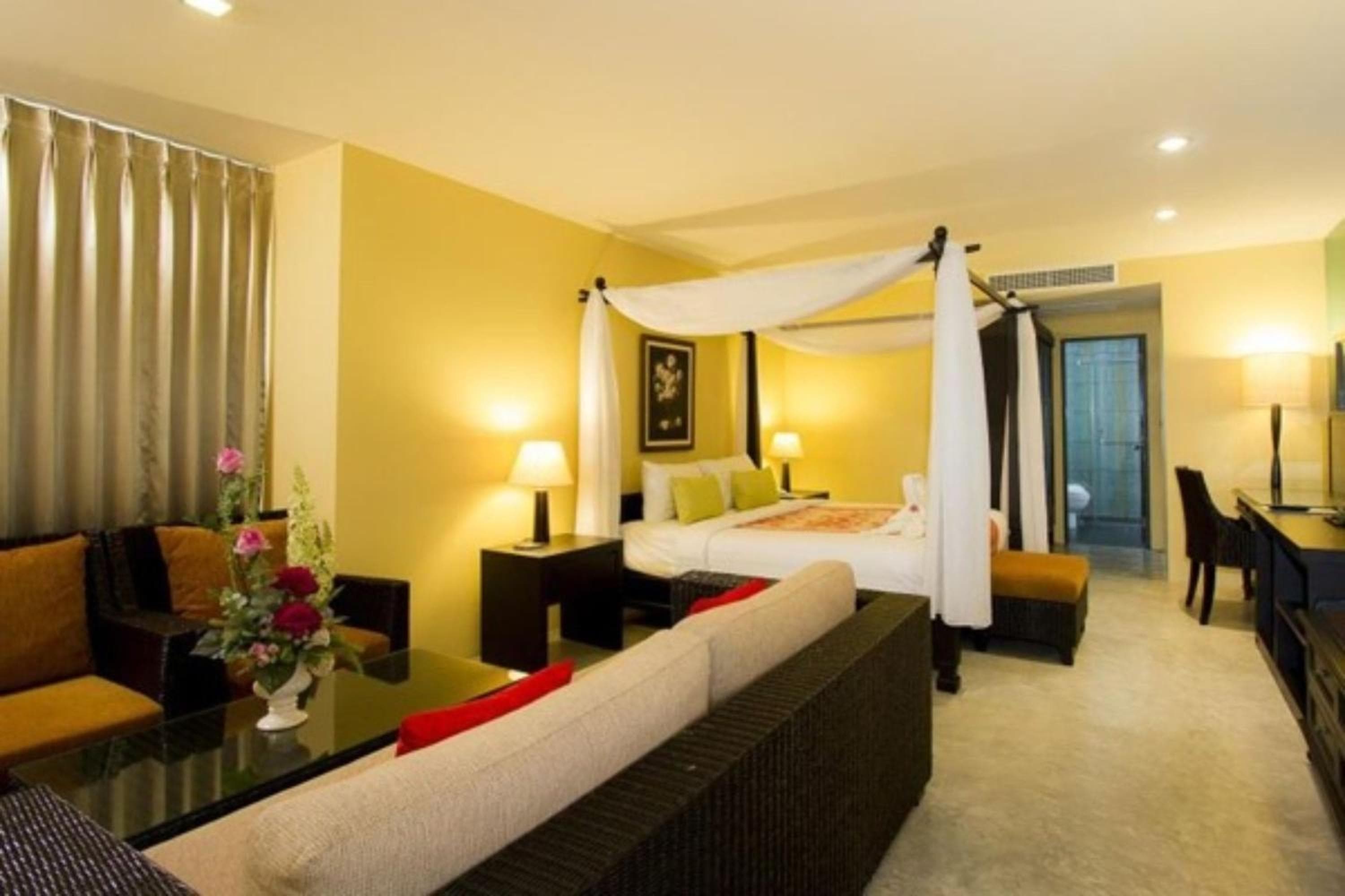 Baan PhuAnda Phuket