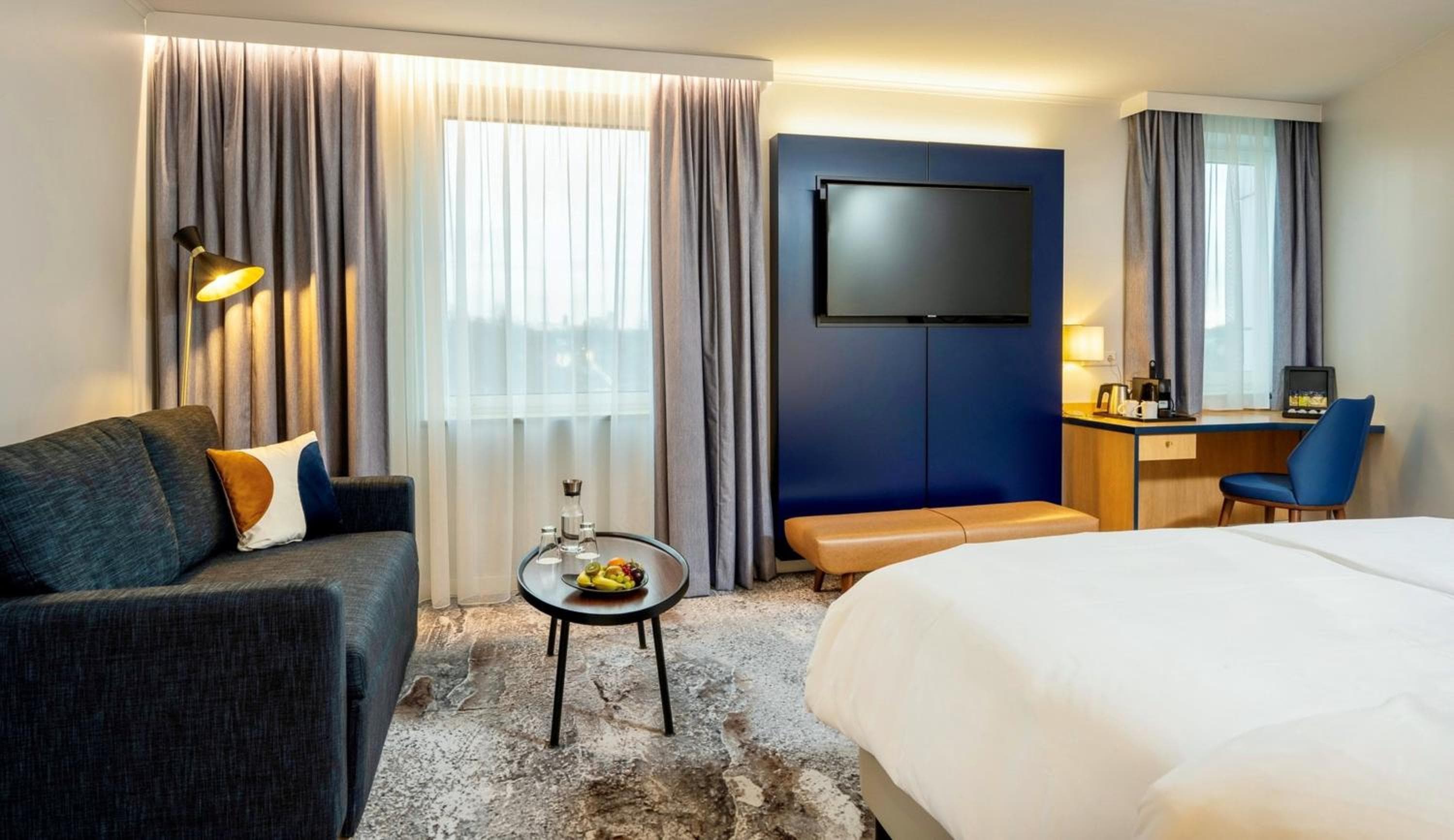 voco Dusseldorf Seestern by IHG