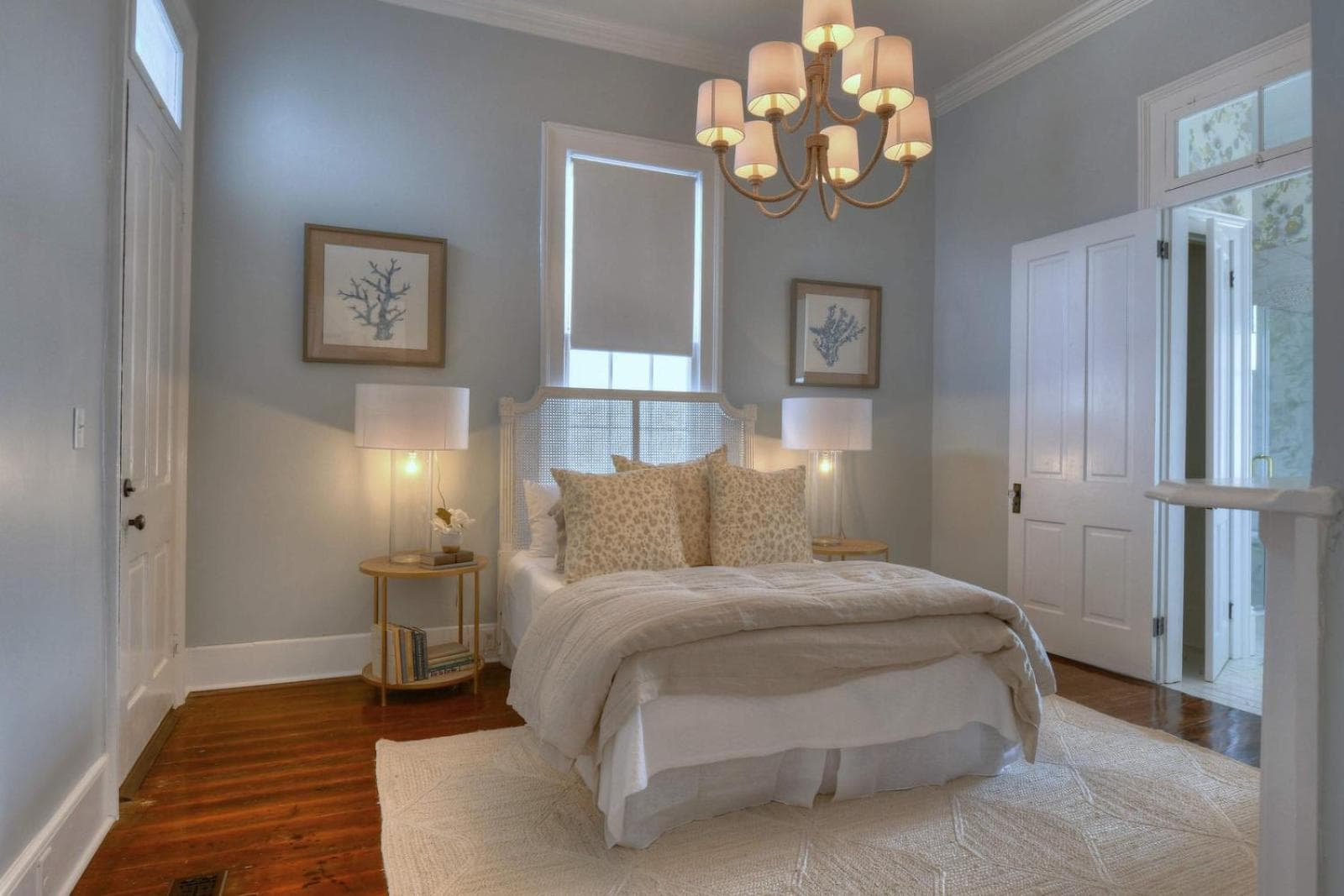 The White House Galveston Historic Luxury Near Cruise Ports Perfect for Weddings and Families