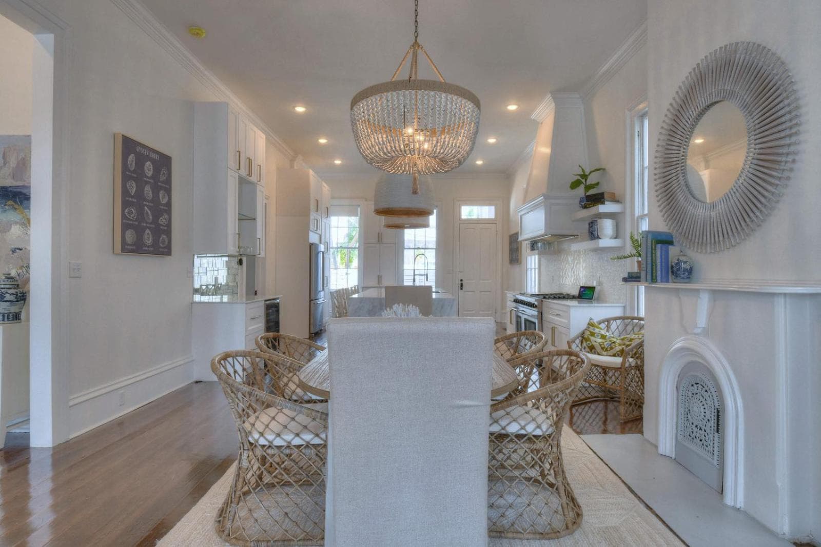The White House Galveston Historic Luxury Near Cruise Ports Perfect for Weddings and Families