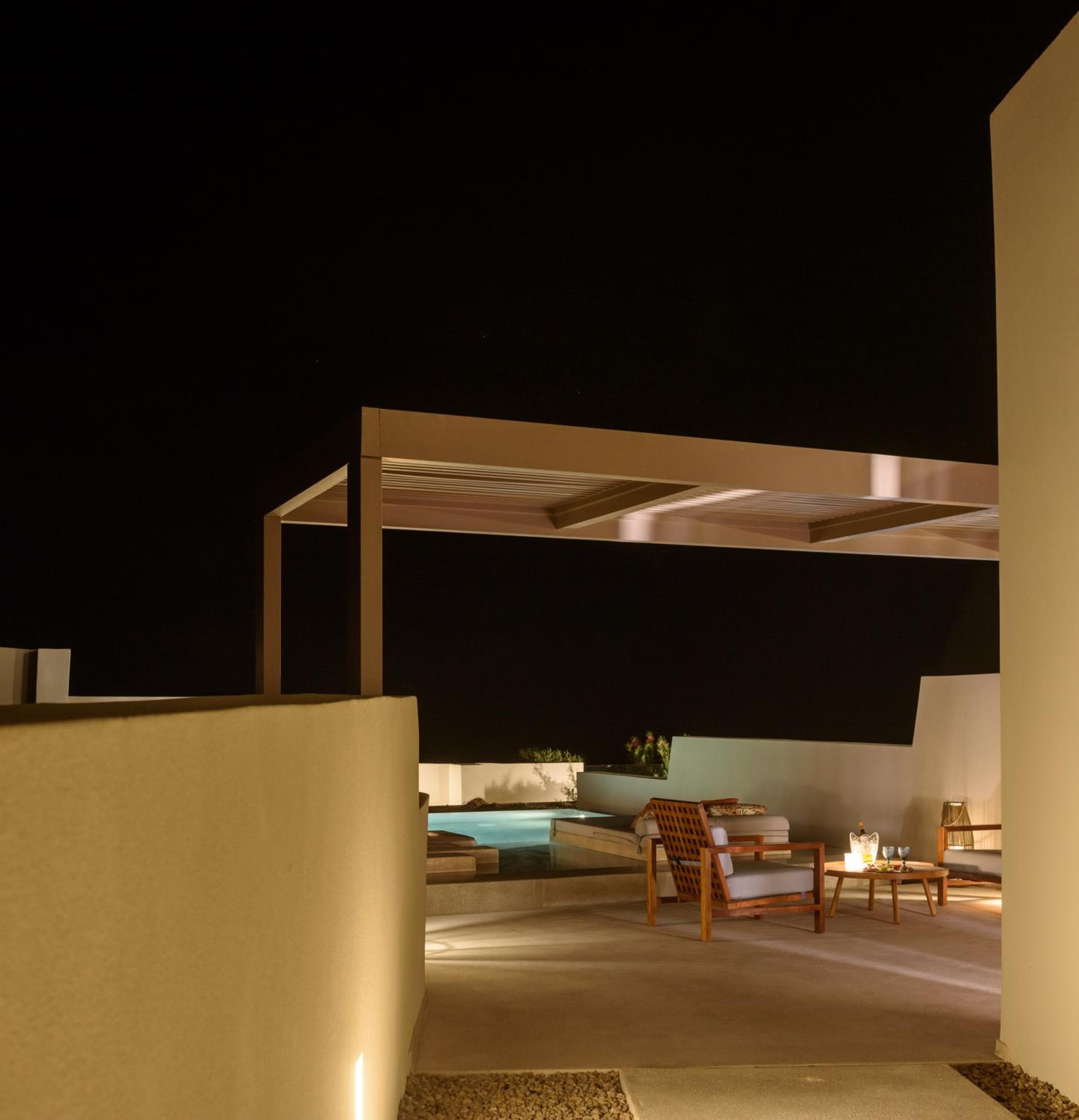 Potnia Theron Suites