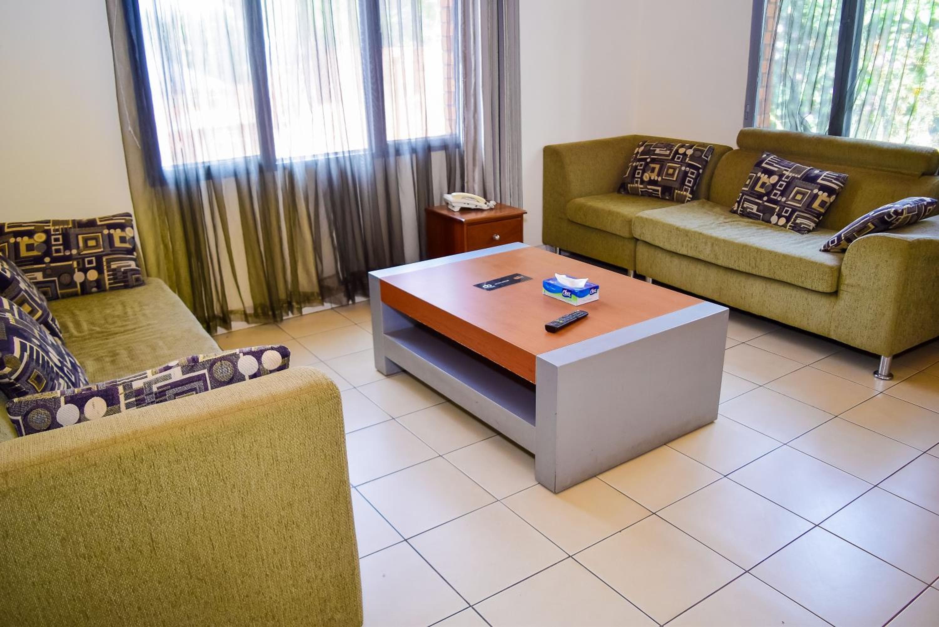 One Click Hotel